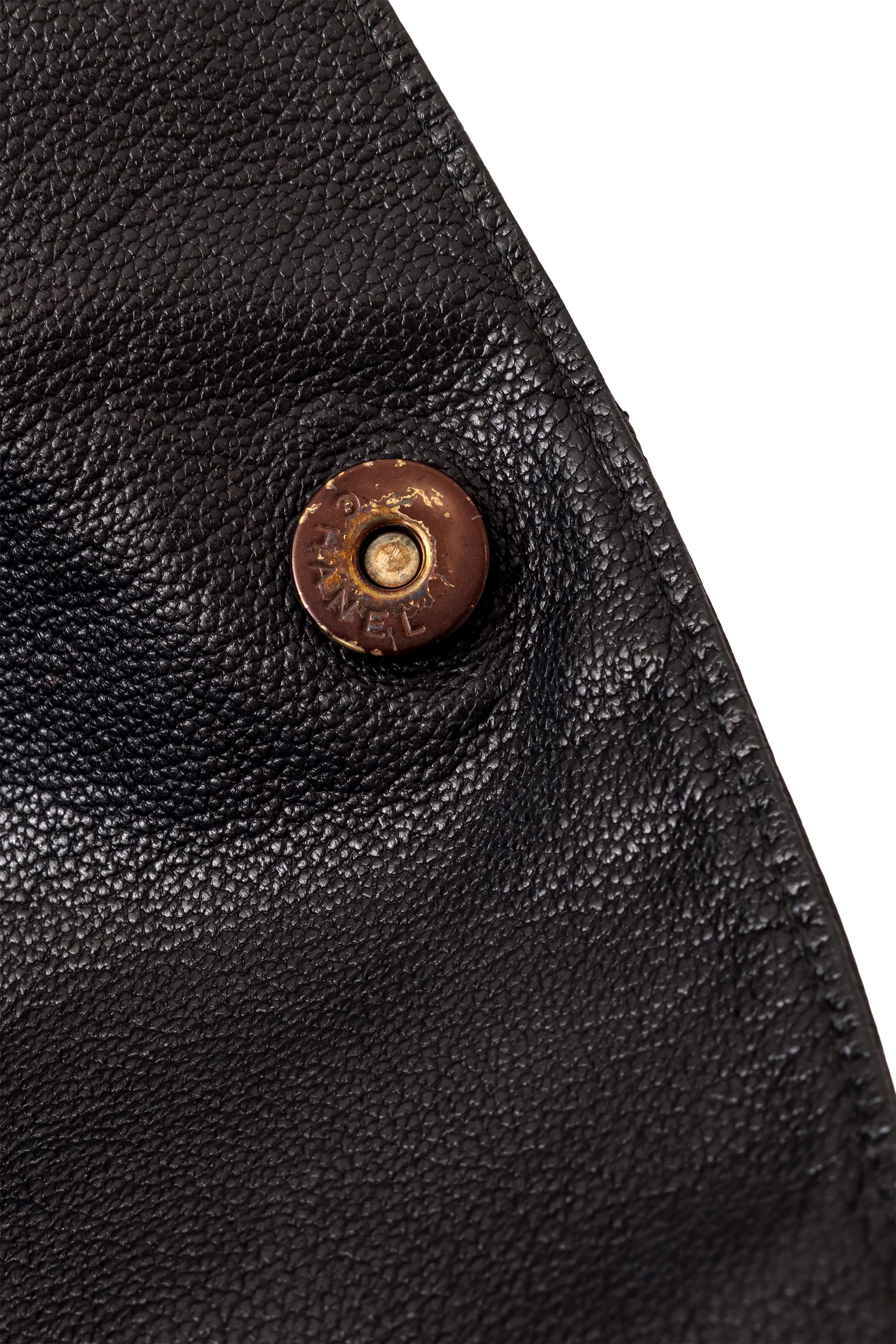 Caviar Tortoise Chain Foldover Shoulder Bag - Image 11