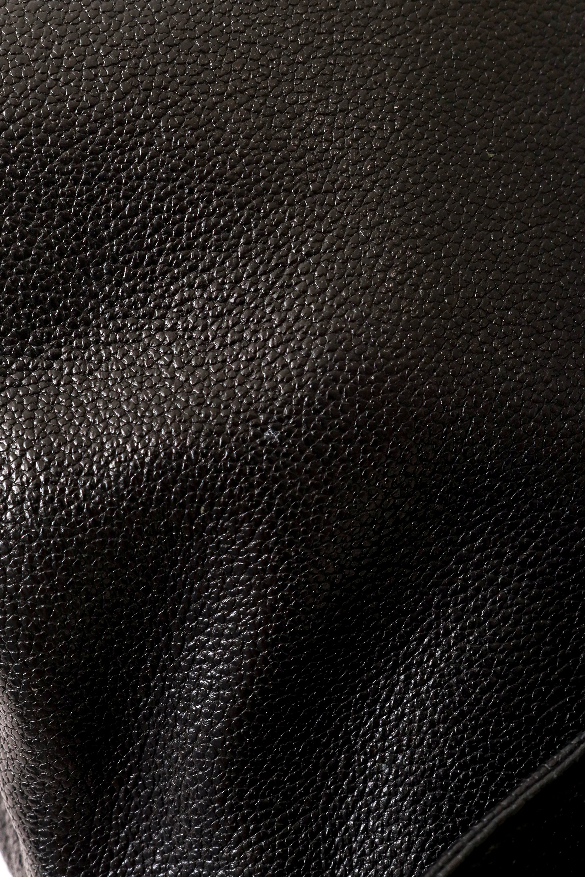 Caviar Tortoise Chain Foldover Shoulder Bag - Image 12