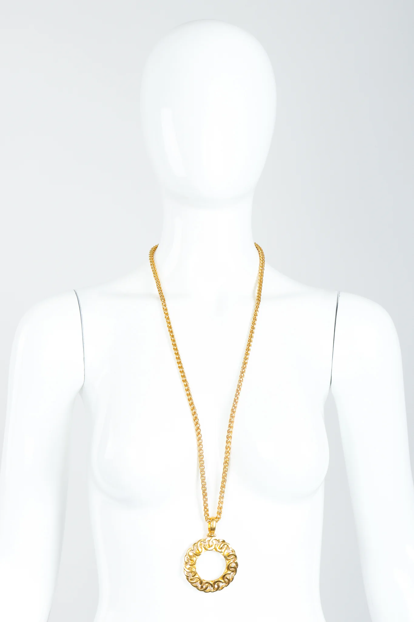 Logo Magnifying Glass Pendant - Image 3