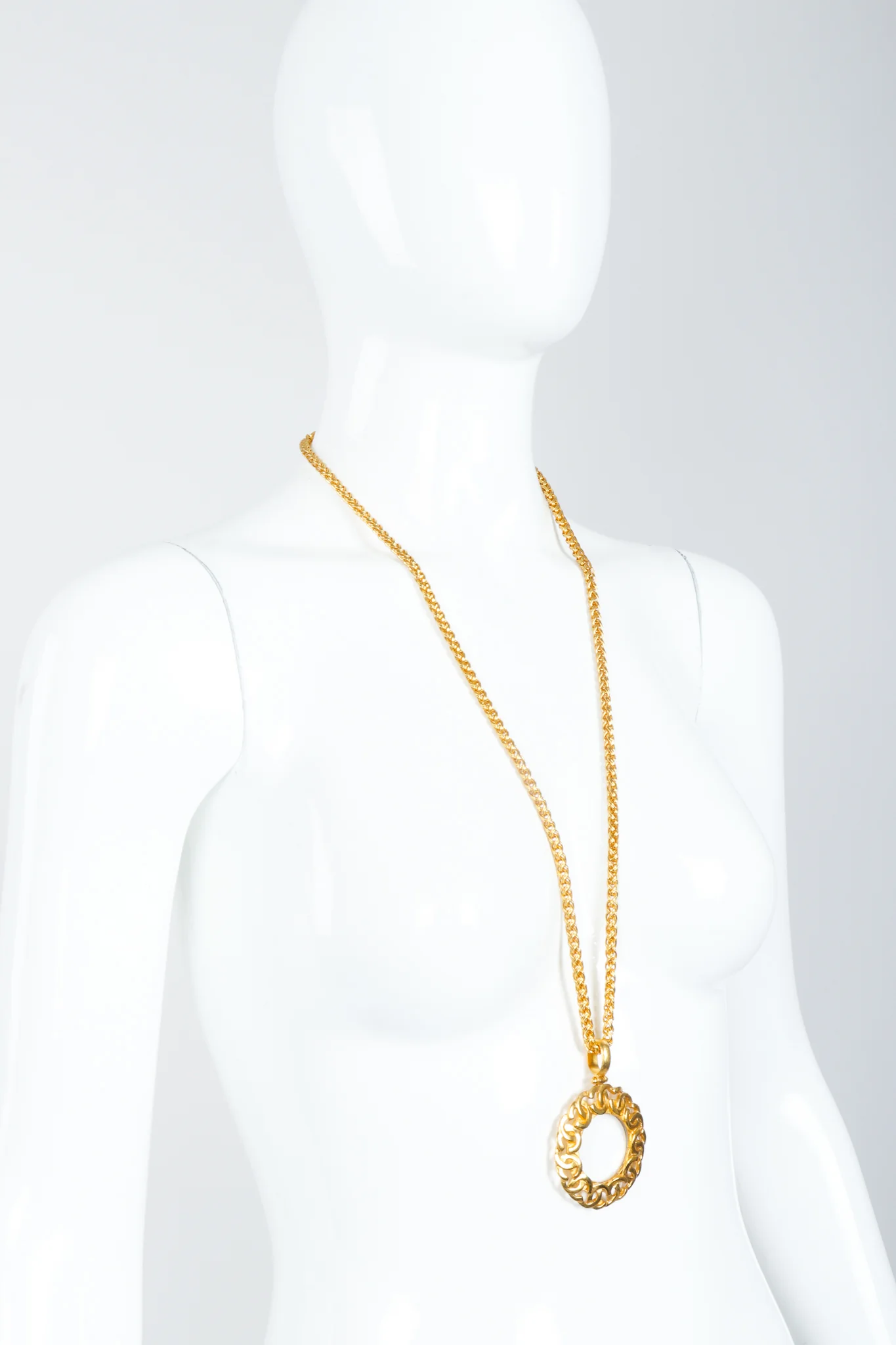 Logo Magnifying Glass Pendant - Image 4
