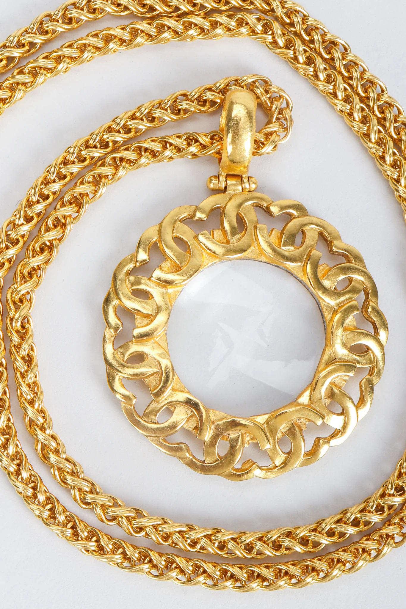 Logo Magnifying Glass Pendant - Image 6