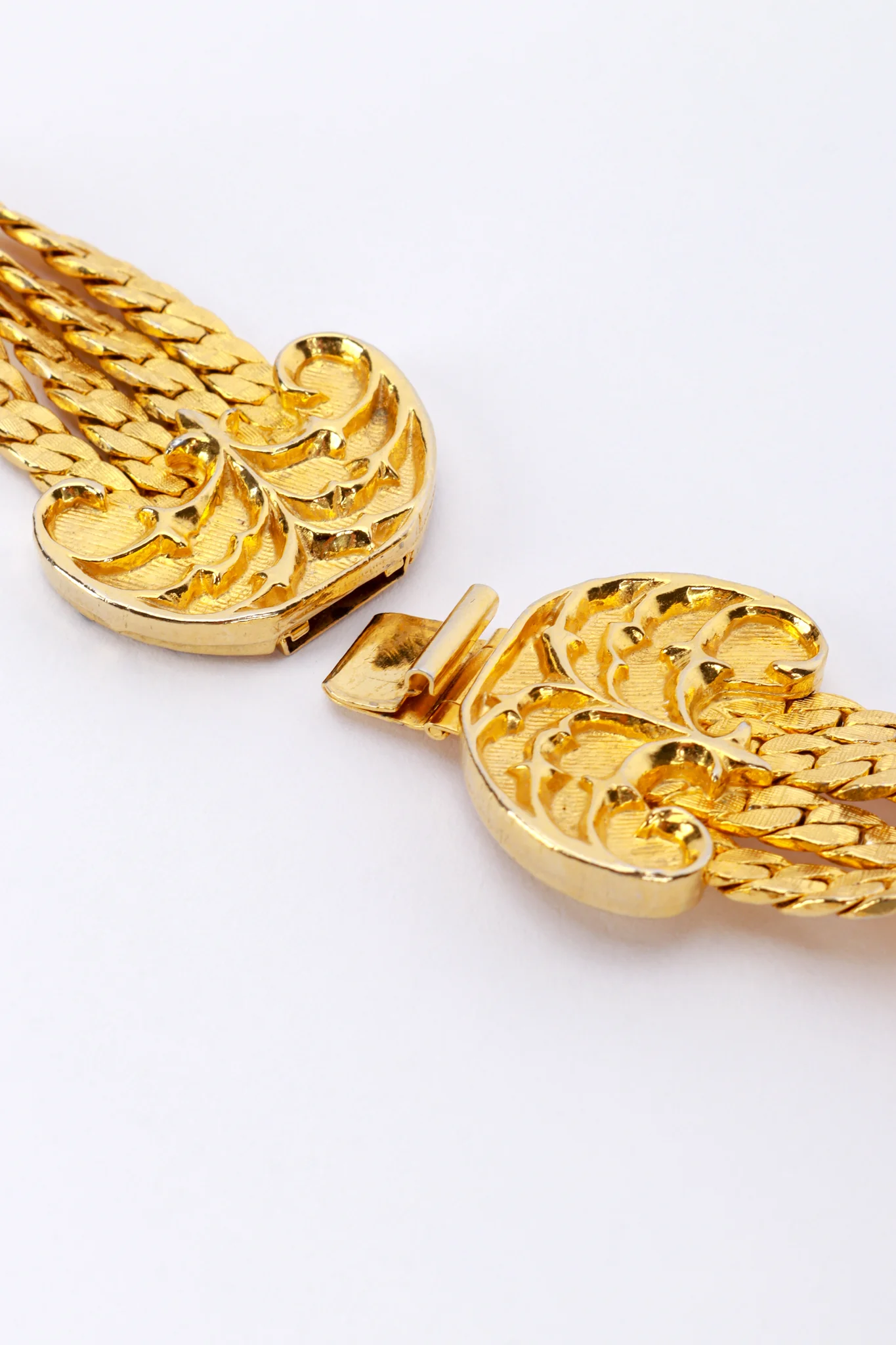 Chain Fringe Tablet Necklace - Image 5