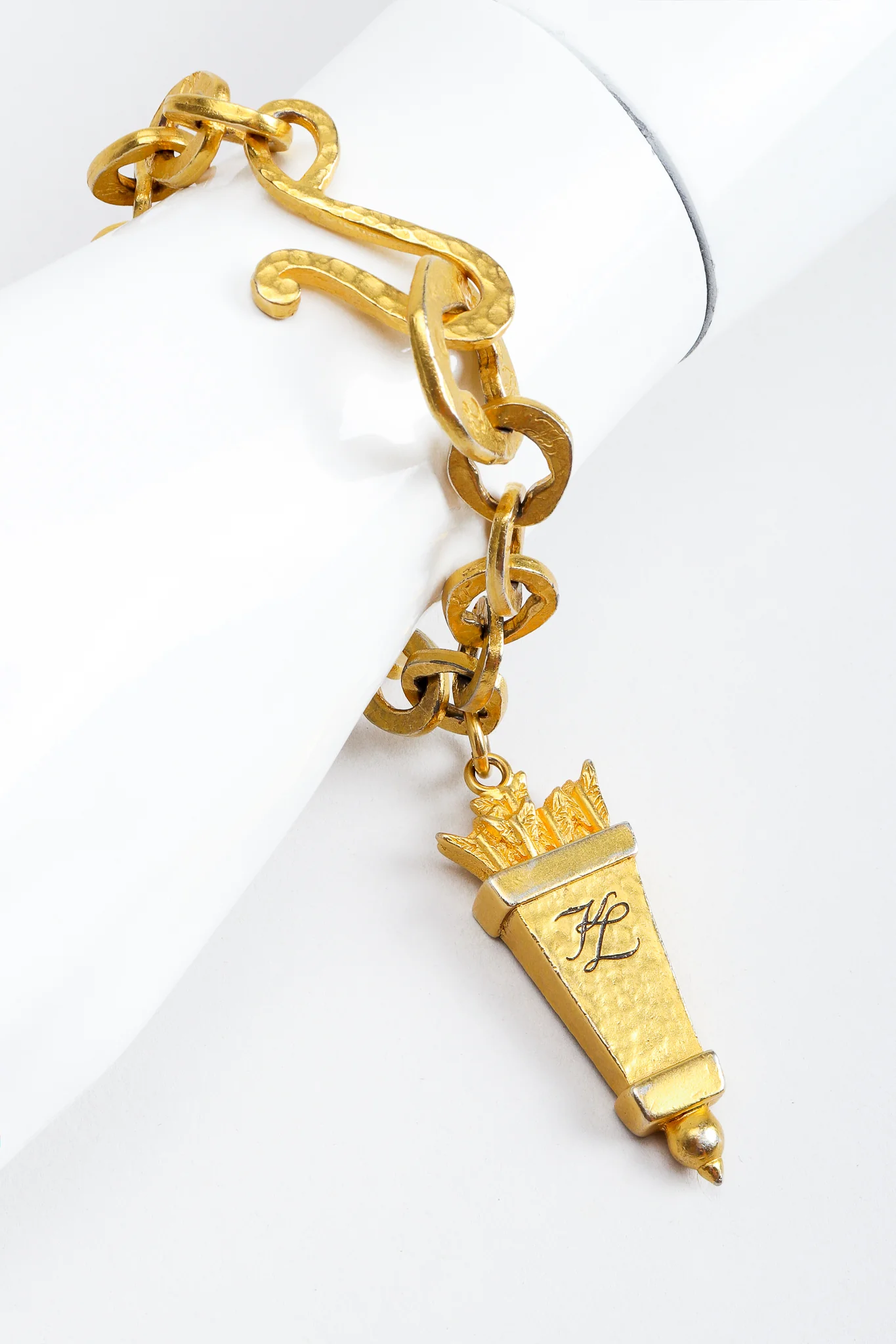 Chain Link Arrow Charm Bracelet - Image 2