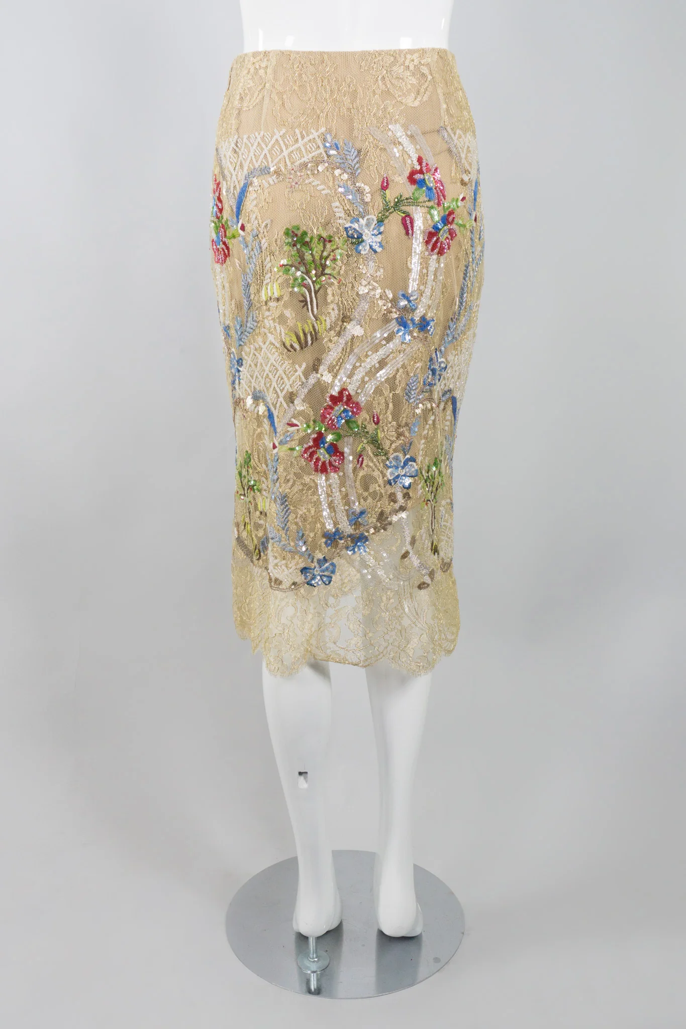 Chantilly Lace Garden Skirt - Image 5