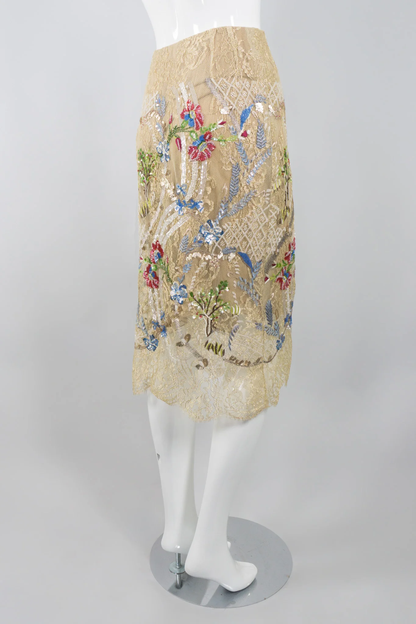 Chantilly Lace Garden Skirt - Image 6