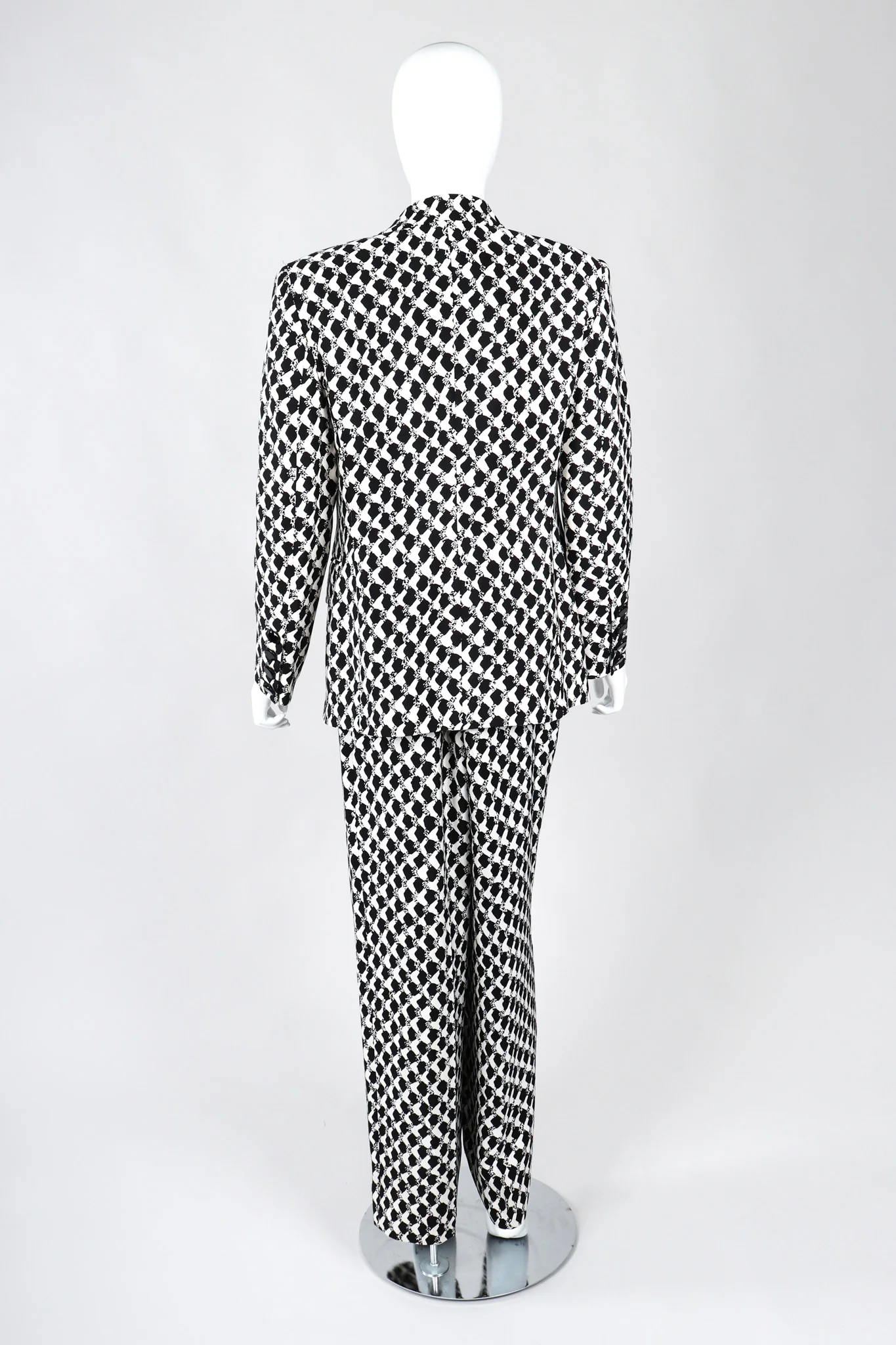 Checkered Jacket and Pants - Image 5