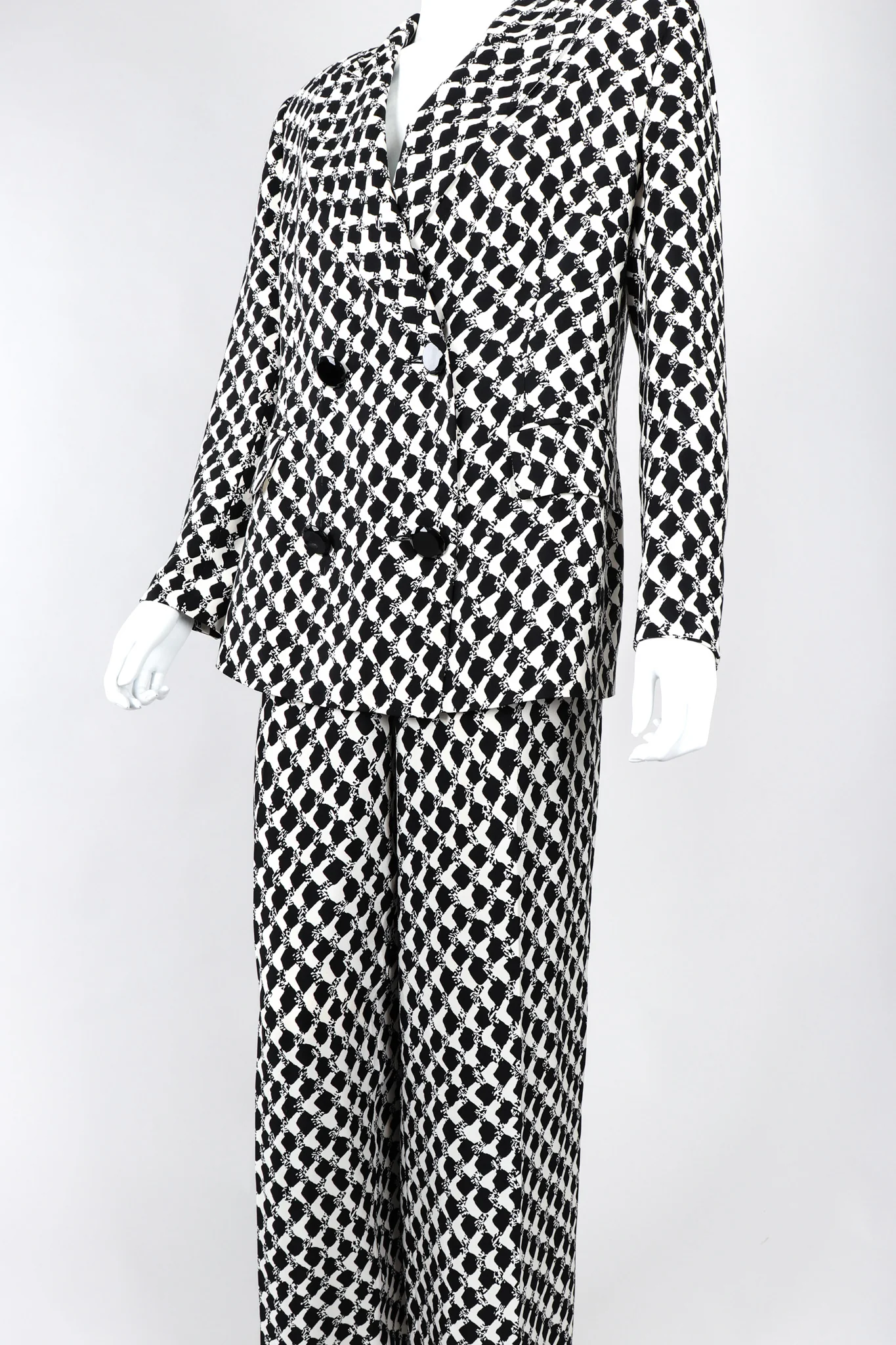 Checkered Jacket and Pants - Image 9