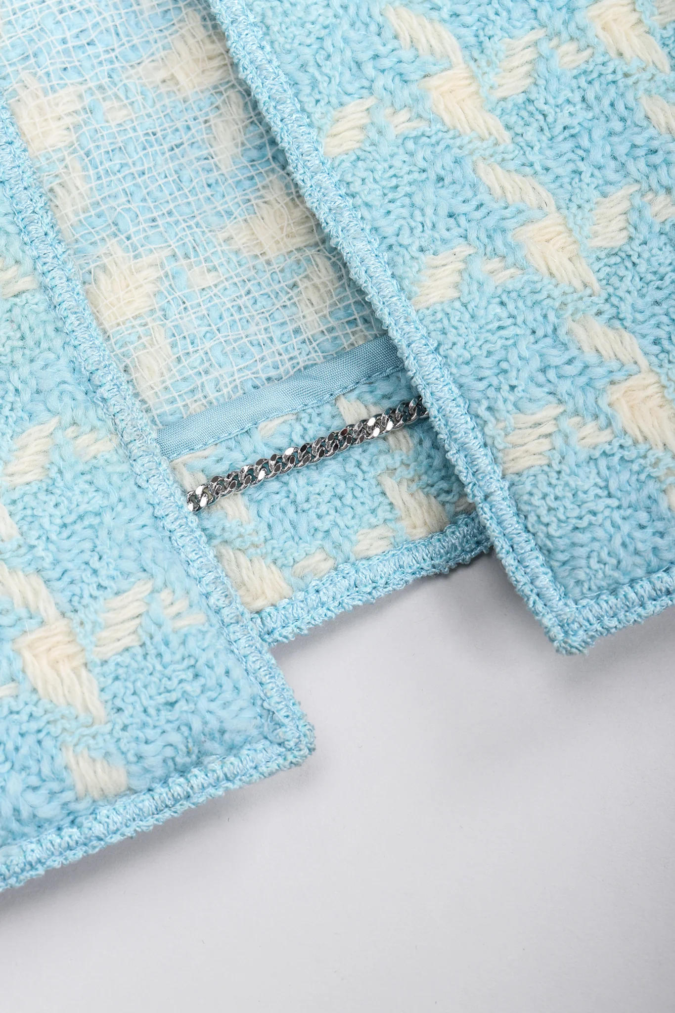 Checkered Knit Vest - Image 19