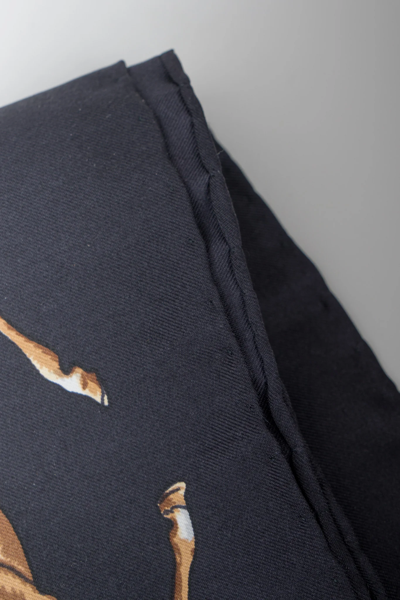 Chess & Horses Scarf - Image 9