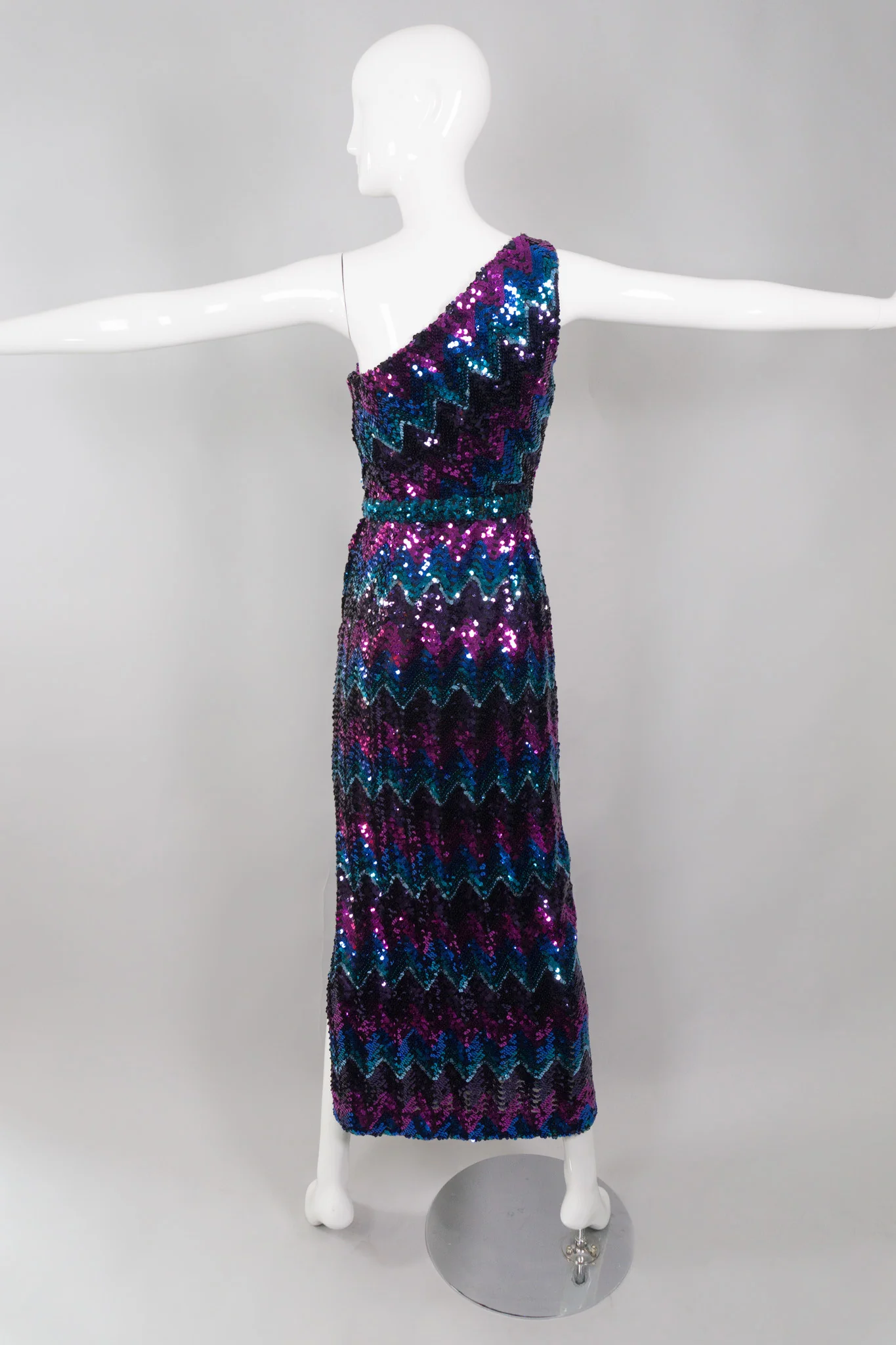 Chevron Sequin One-Shoulder Dress - Image 5