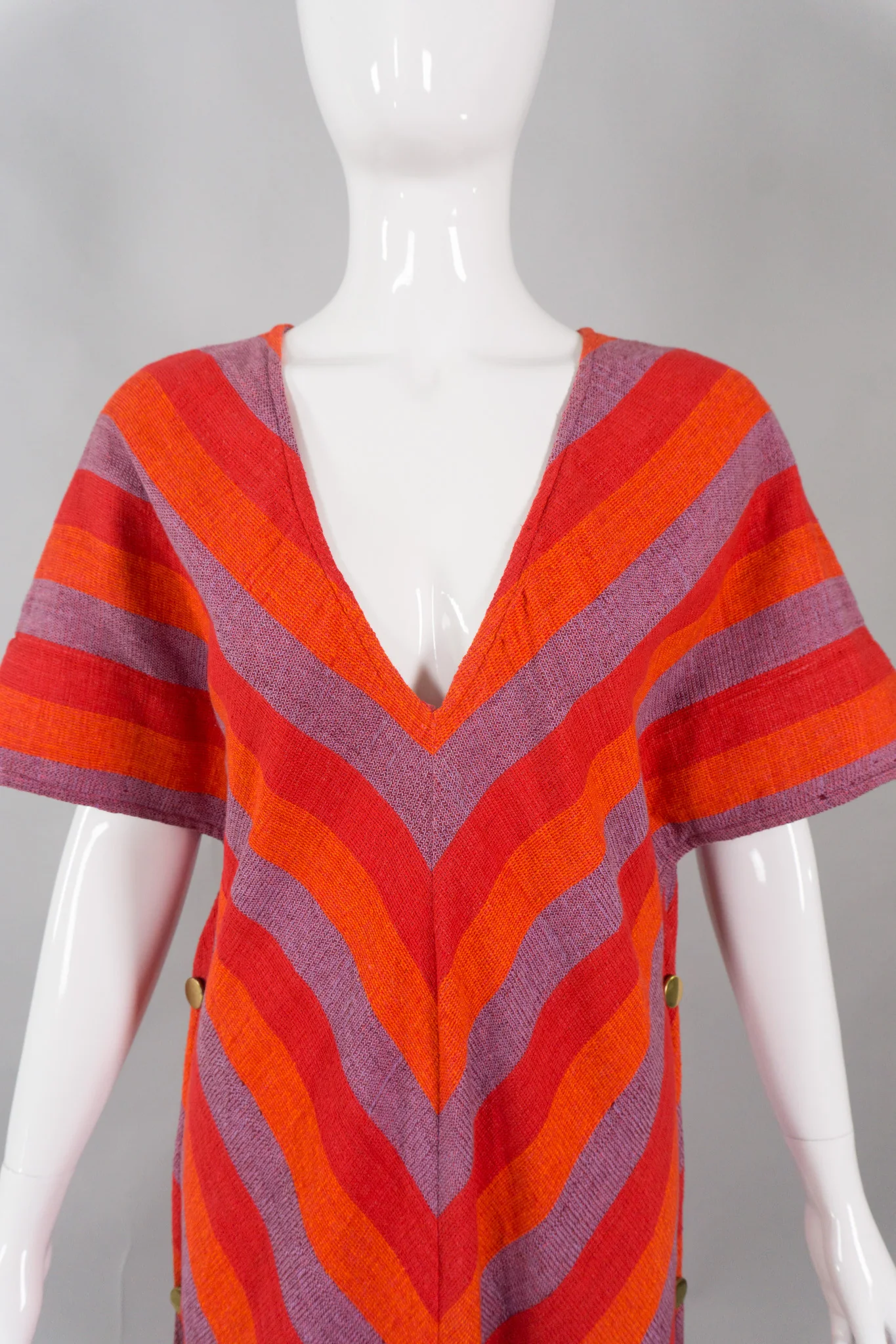 Chevron Snap Caftan - Image 9