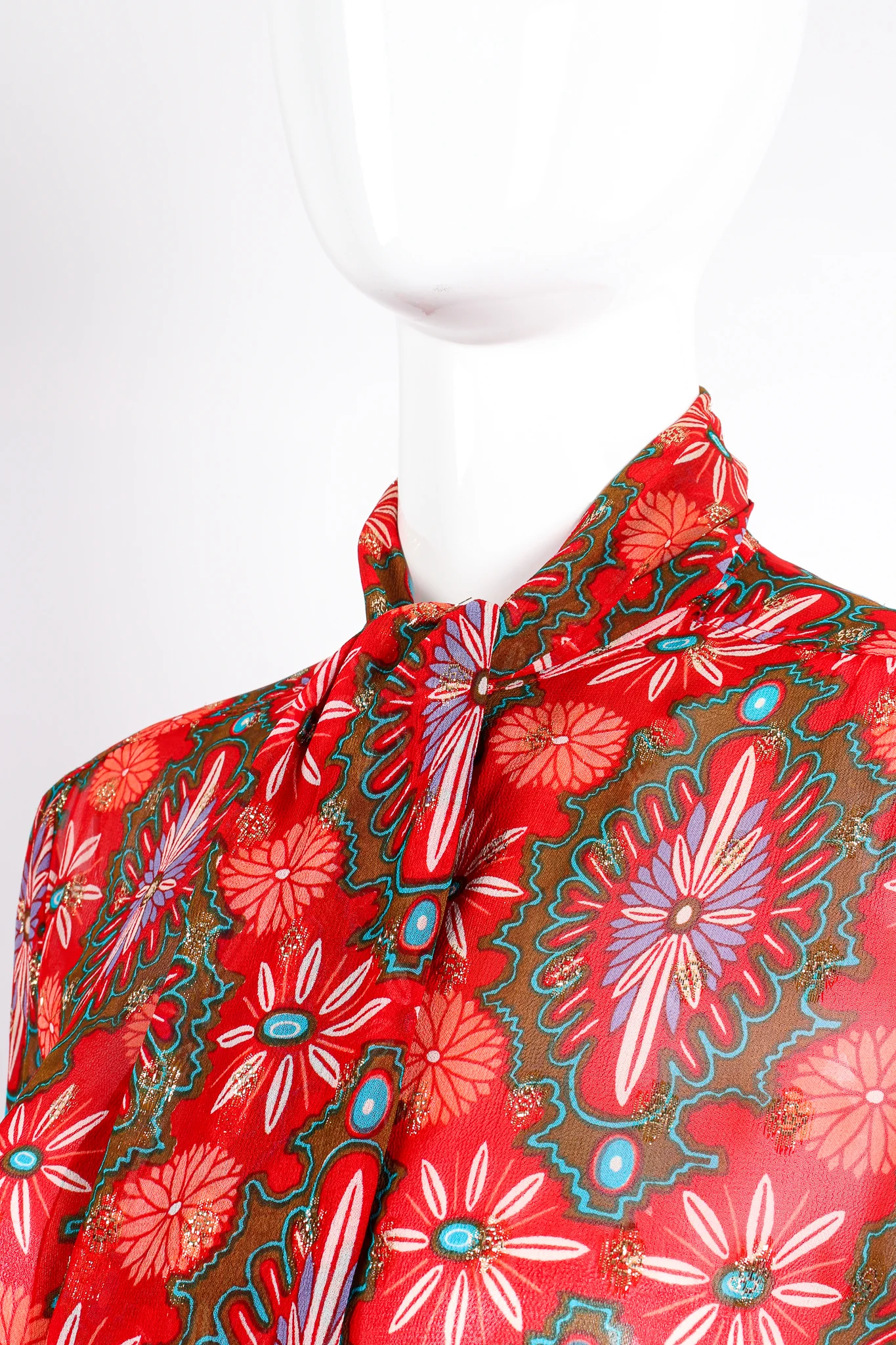 Chiffon Brocade Tie Neck Blouse - Image 12