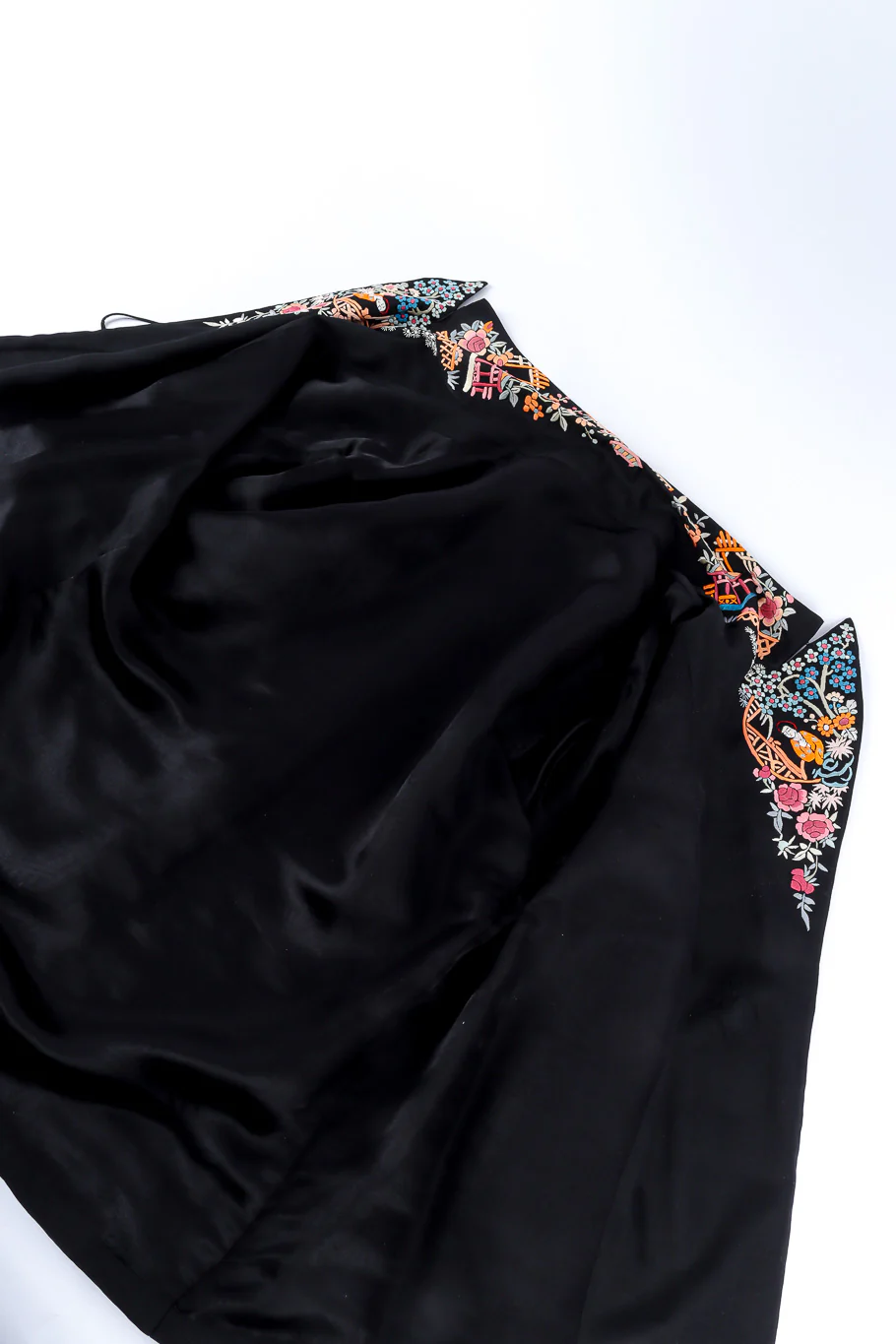 Chinese Embroidered Silk Jacket - Image 10