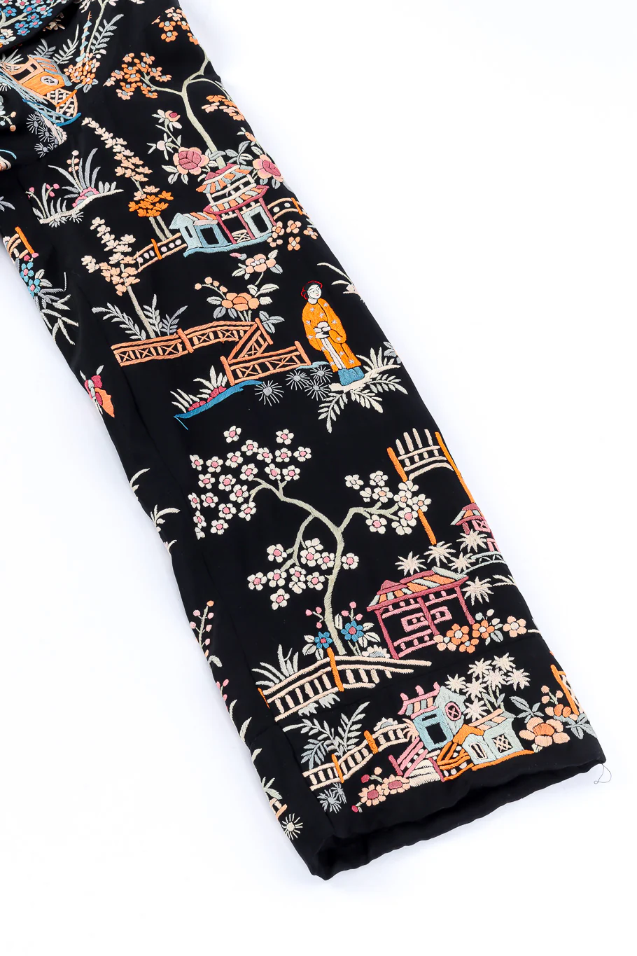 Chinese Embroidered Silk Jacket - Image 9