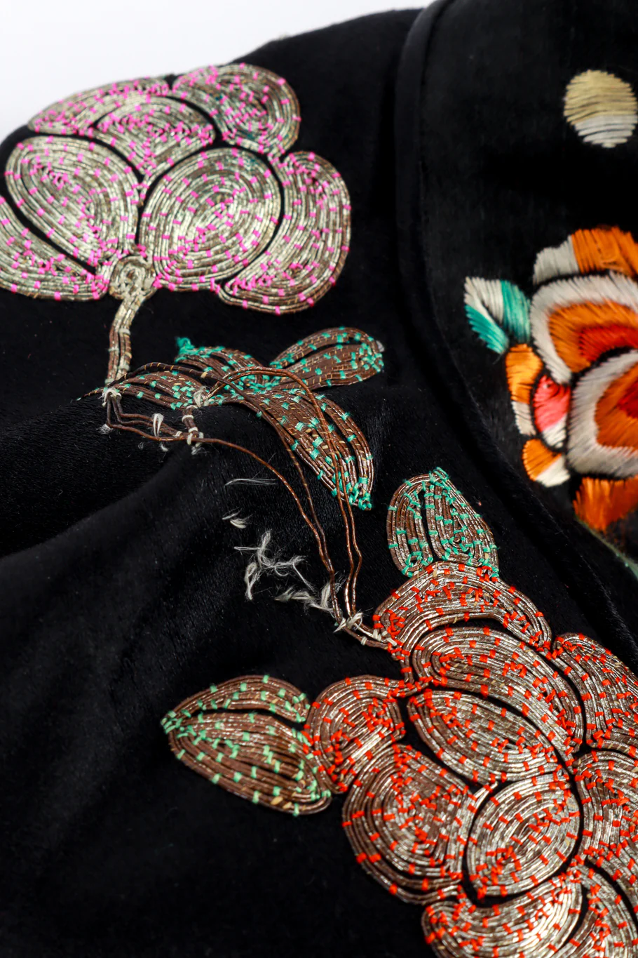 Chinese Floral Dragon Silk Jacket - Image 9