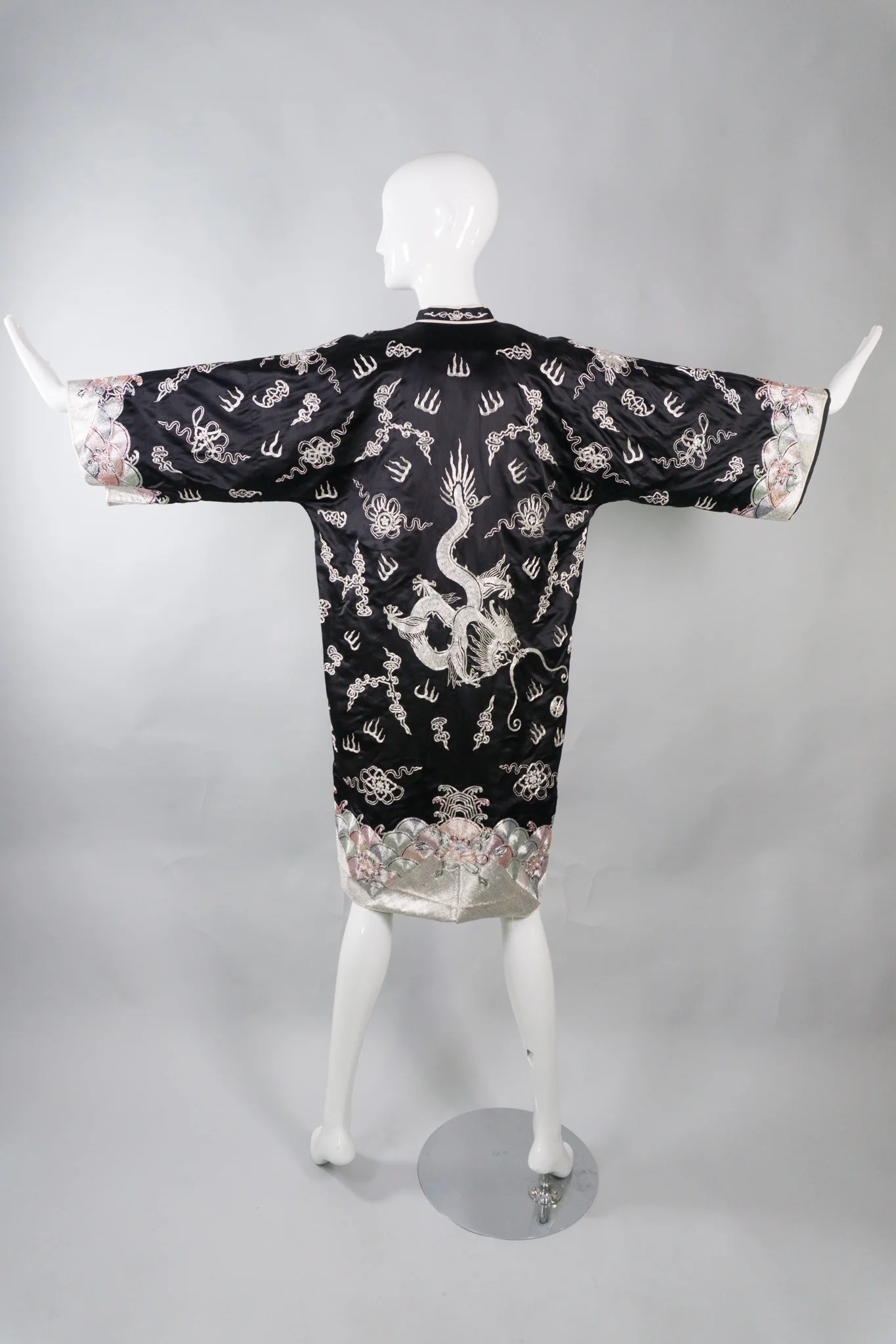 Chinese Metal Embroidered Dragon Robe - Image 7
