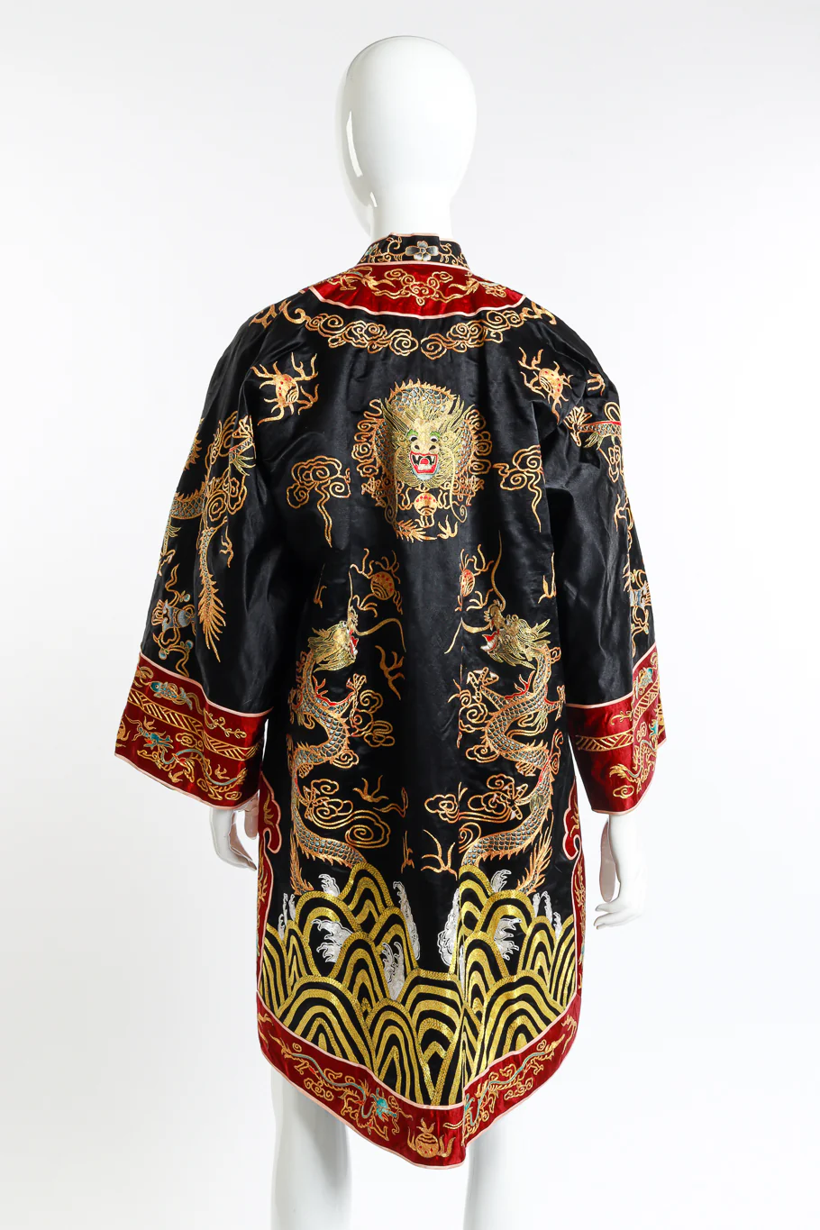 Raining Dragons Robe - Image 3