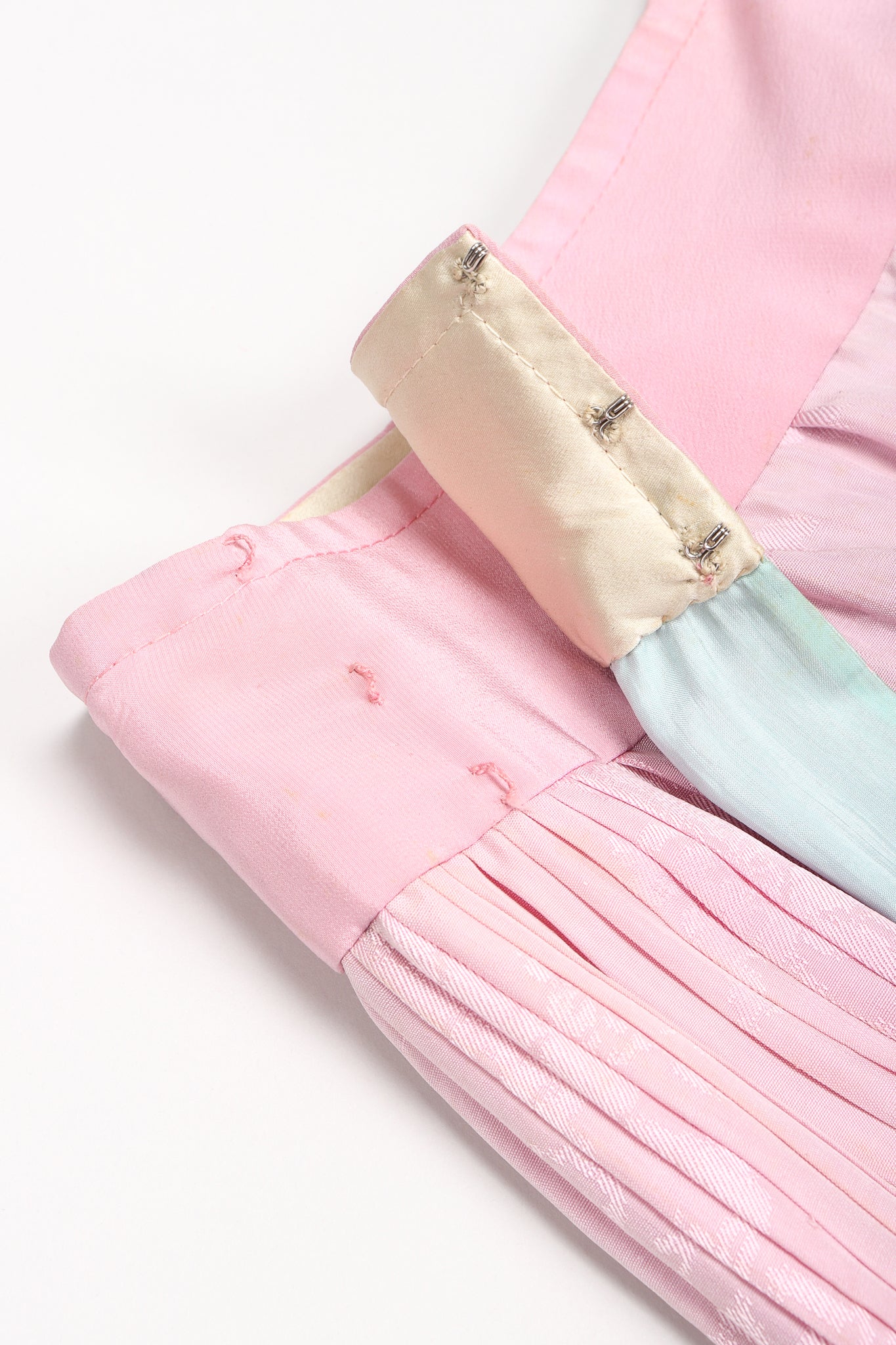 Chinese Spring Blossom Pleated Skirt - Image 11