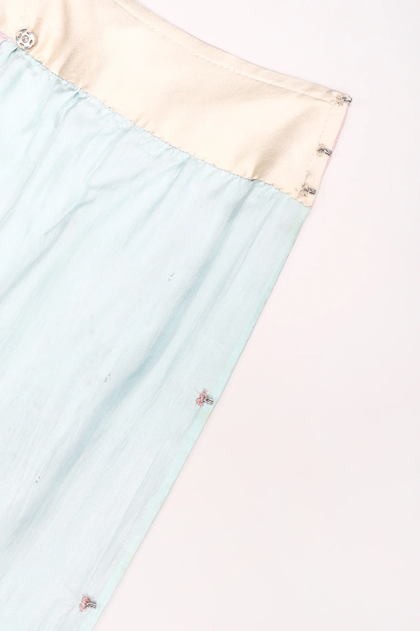 Chinese Spring Blossom Pleated Skirt - Image 12