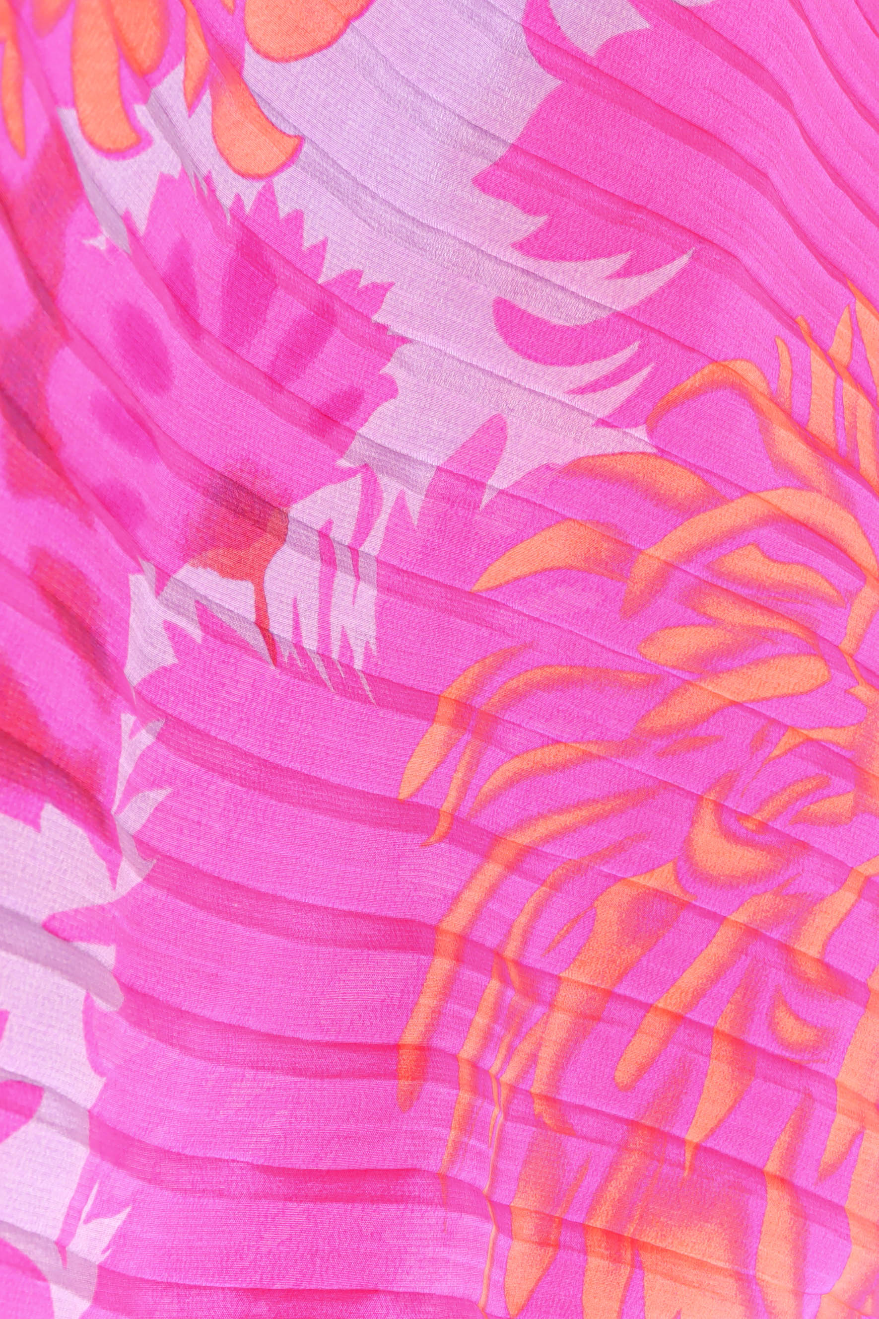 Chrysanthemum Pleat Caftan - Image 6