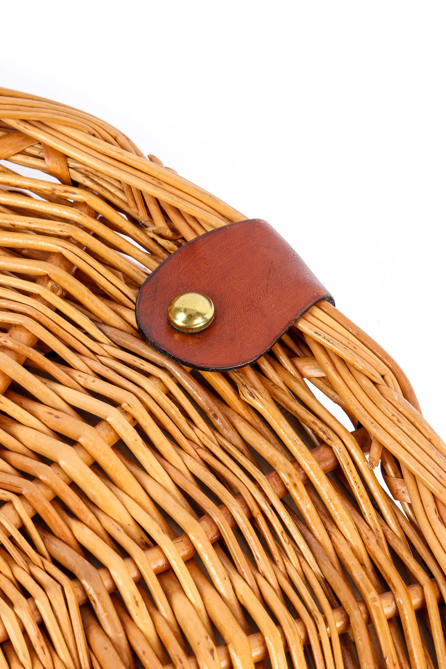Circular Wicker Bag - Image 10