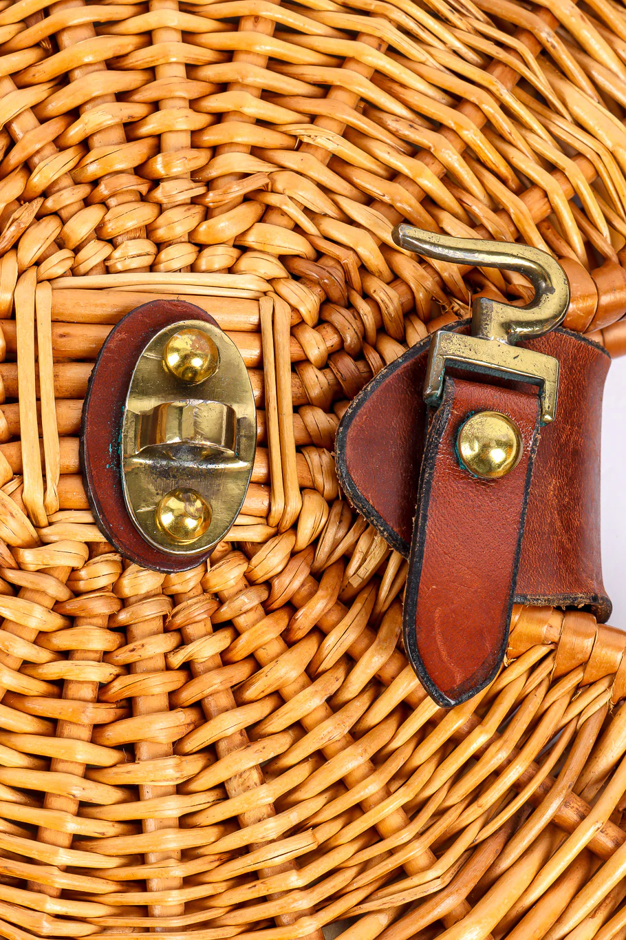 Circular Wicker Bag - Image 7