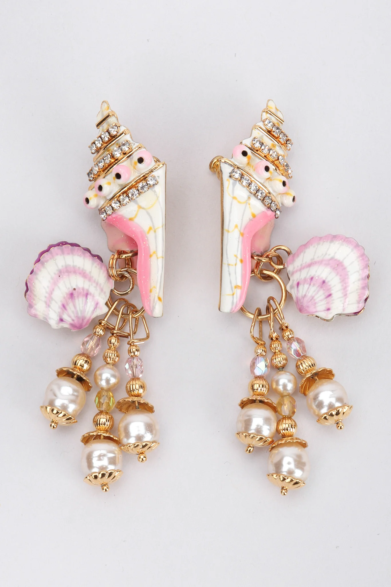 Clamdigger Shelll Earrings - Image 5