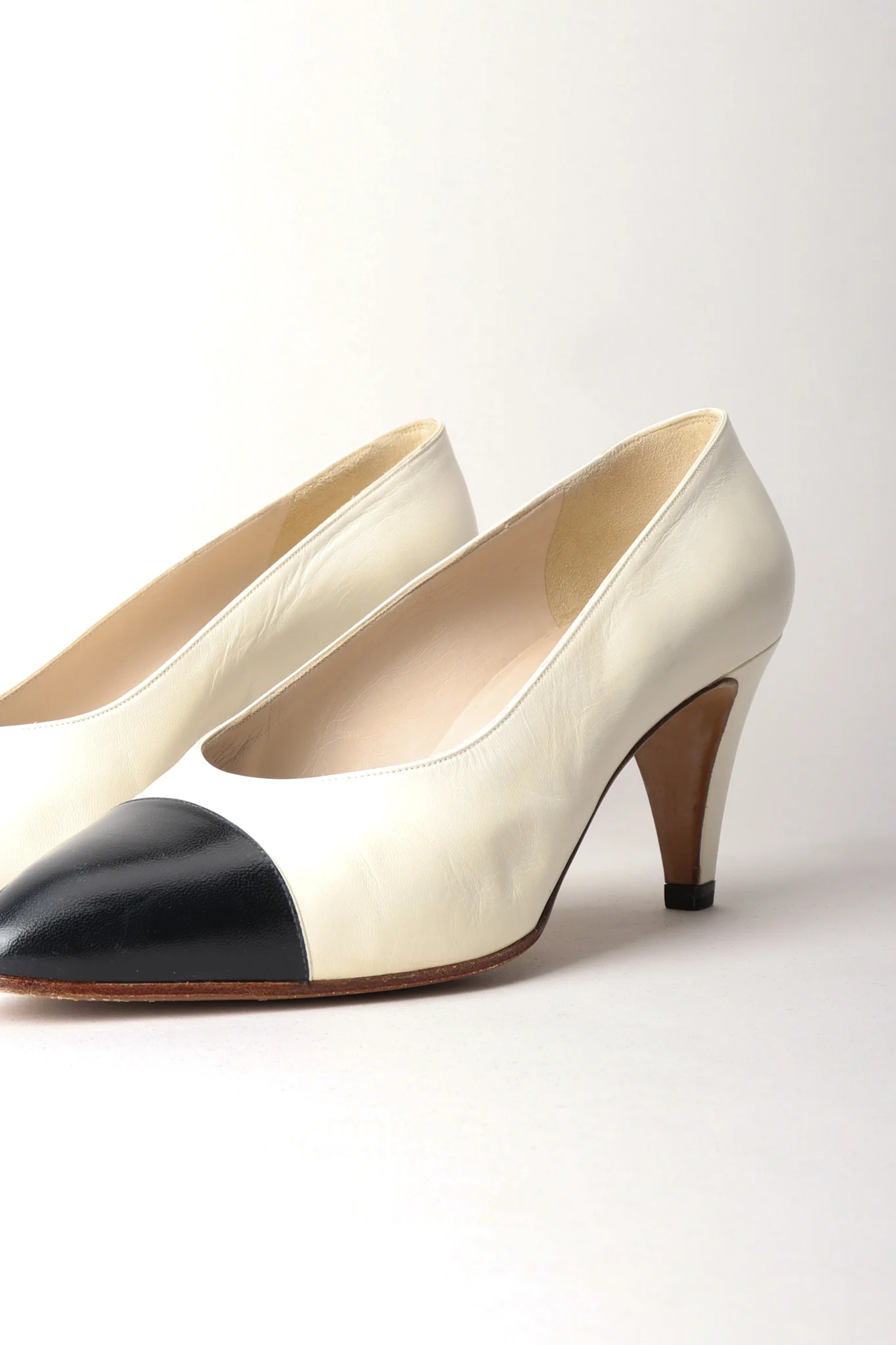 Classic Cap Toe Pumps - Image 4