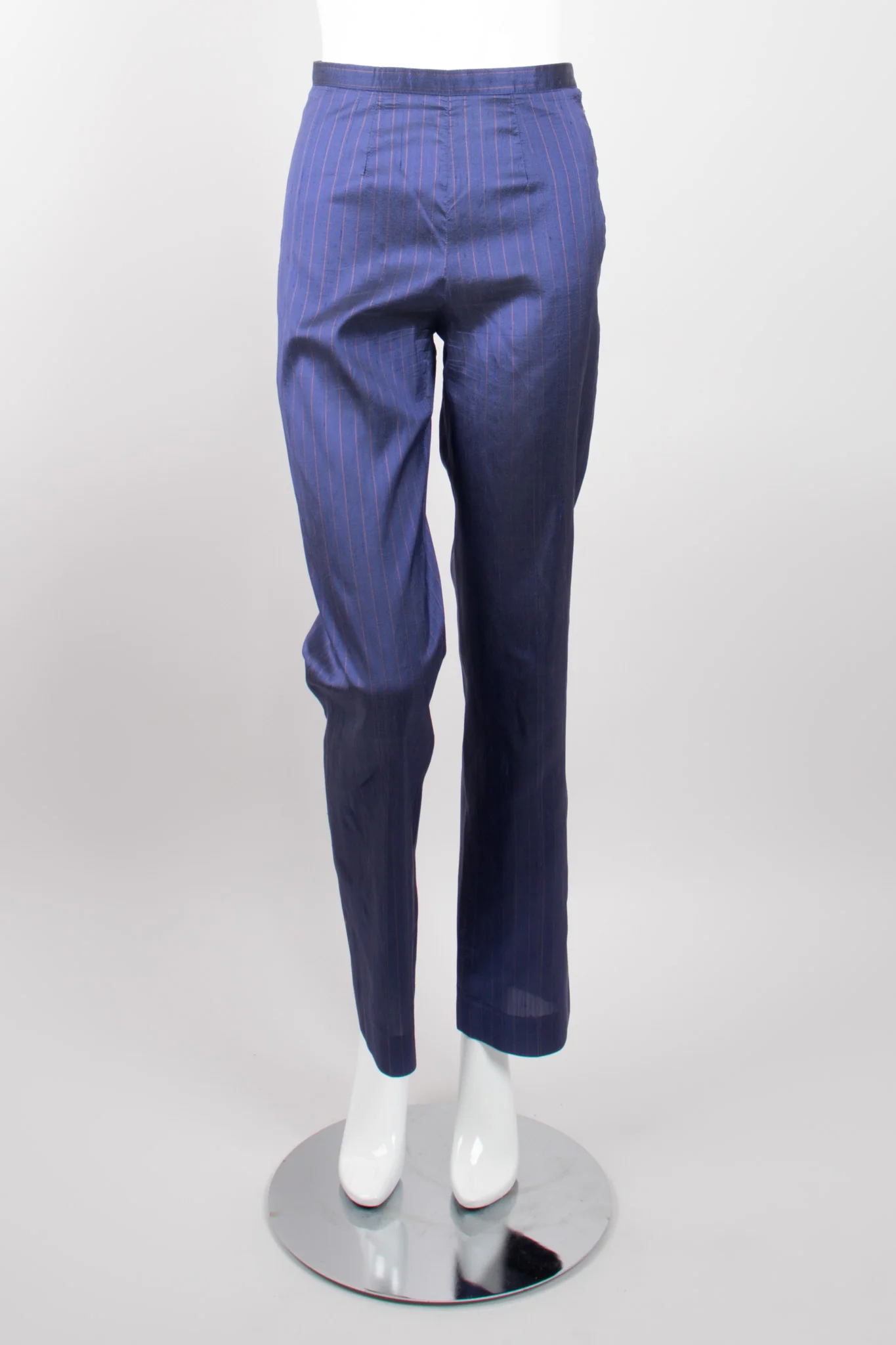 Classique Pinstripe Silk Jacket & Pant Set - Image 12