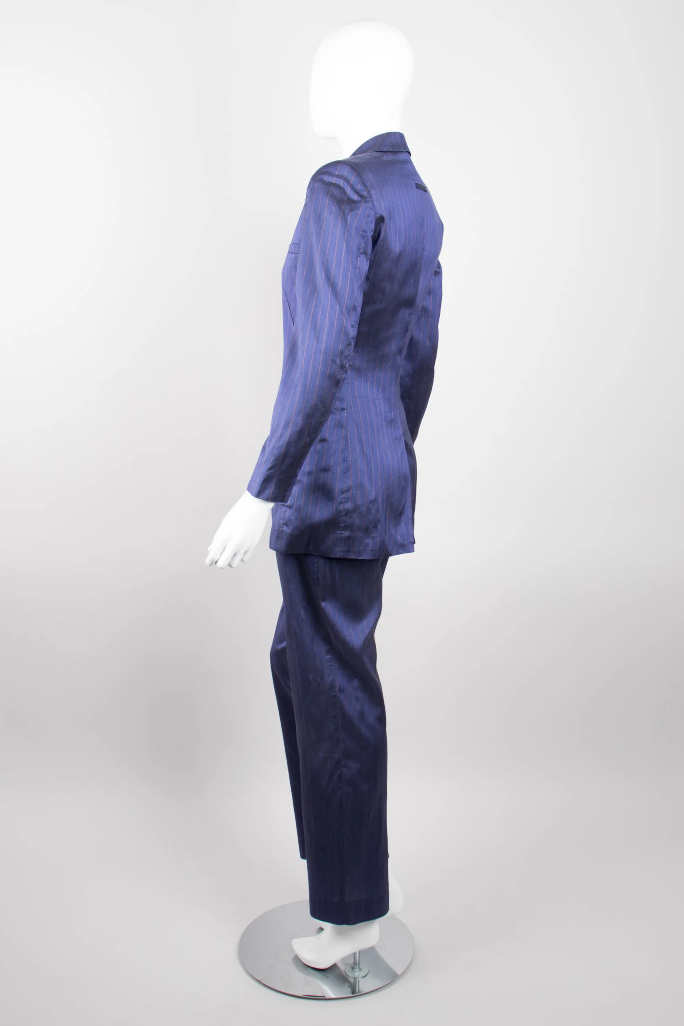 Classique Pinstripe Silk Jacket & Pant Set - Image 7