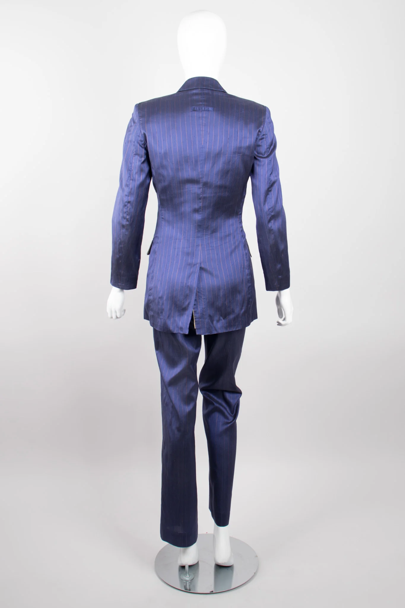Classique Pinstripe Silk Jacket & Pant Set - Image 8