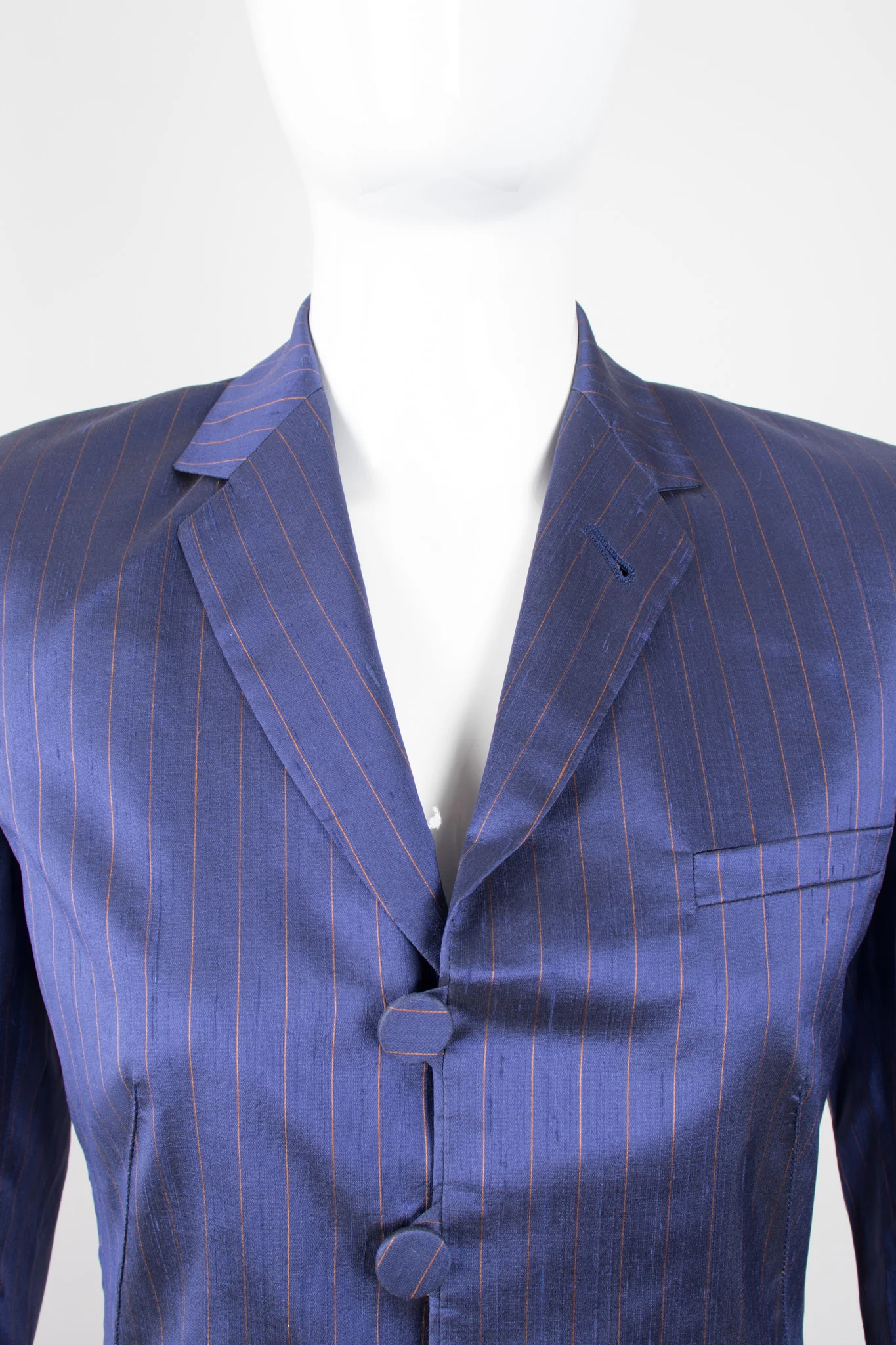 Classique Pinstripe Silk Jacket & Pant Set - Image 9