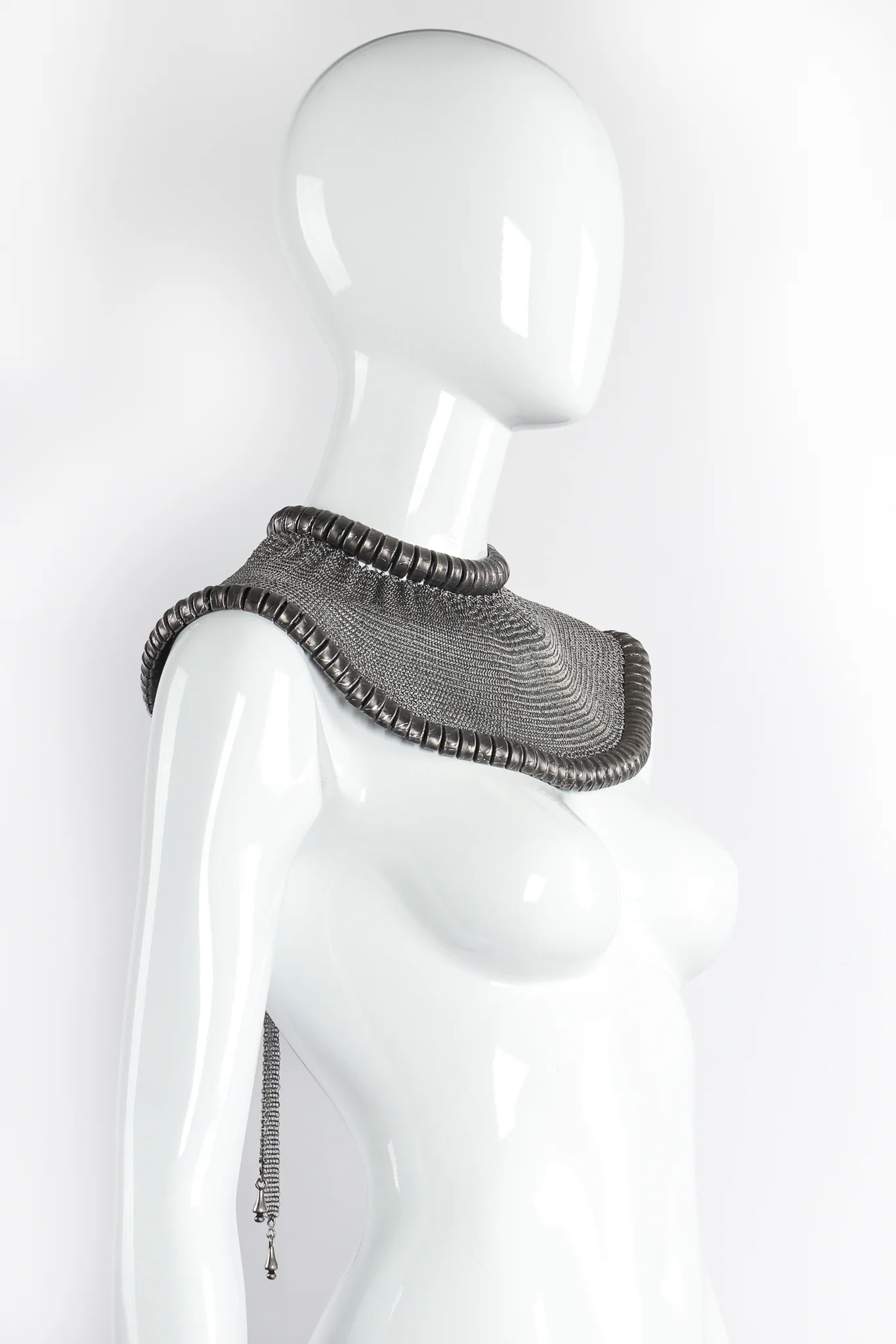 Cleopatra Ring Mesh Yoke Collar Necklace - Image 2