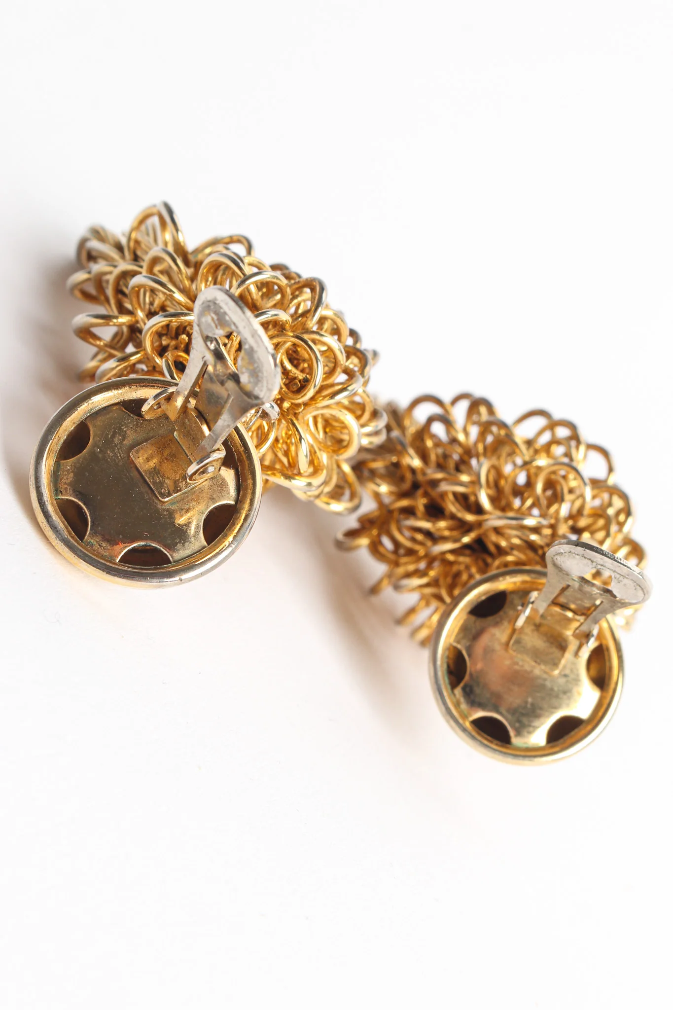 Coil Wire Braid Intertwined Earrings - Image 9