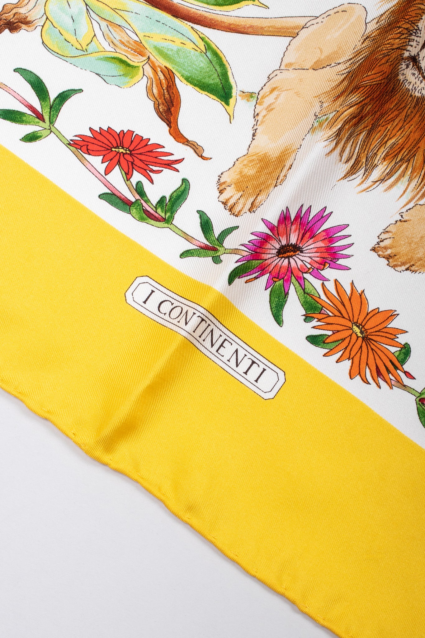 Continental Flora Fauna Scarf - Image 10