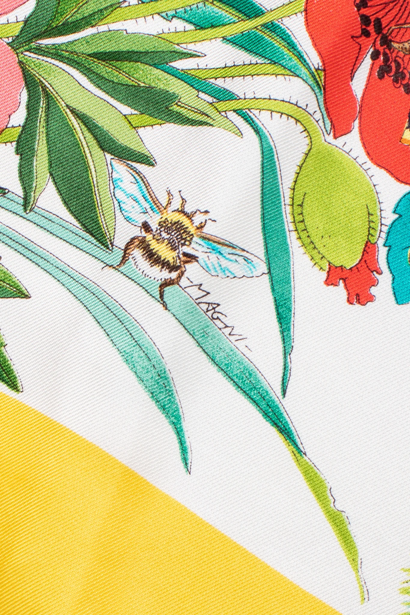 Continental Flora Fauna Scarf - Image 12