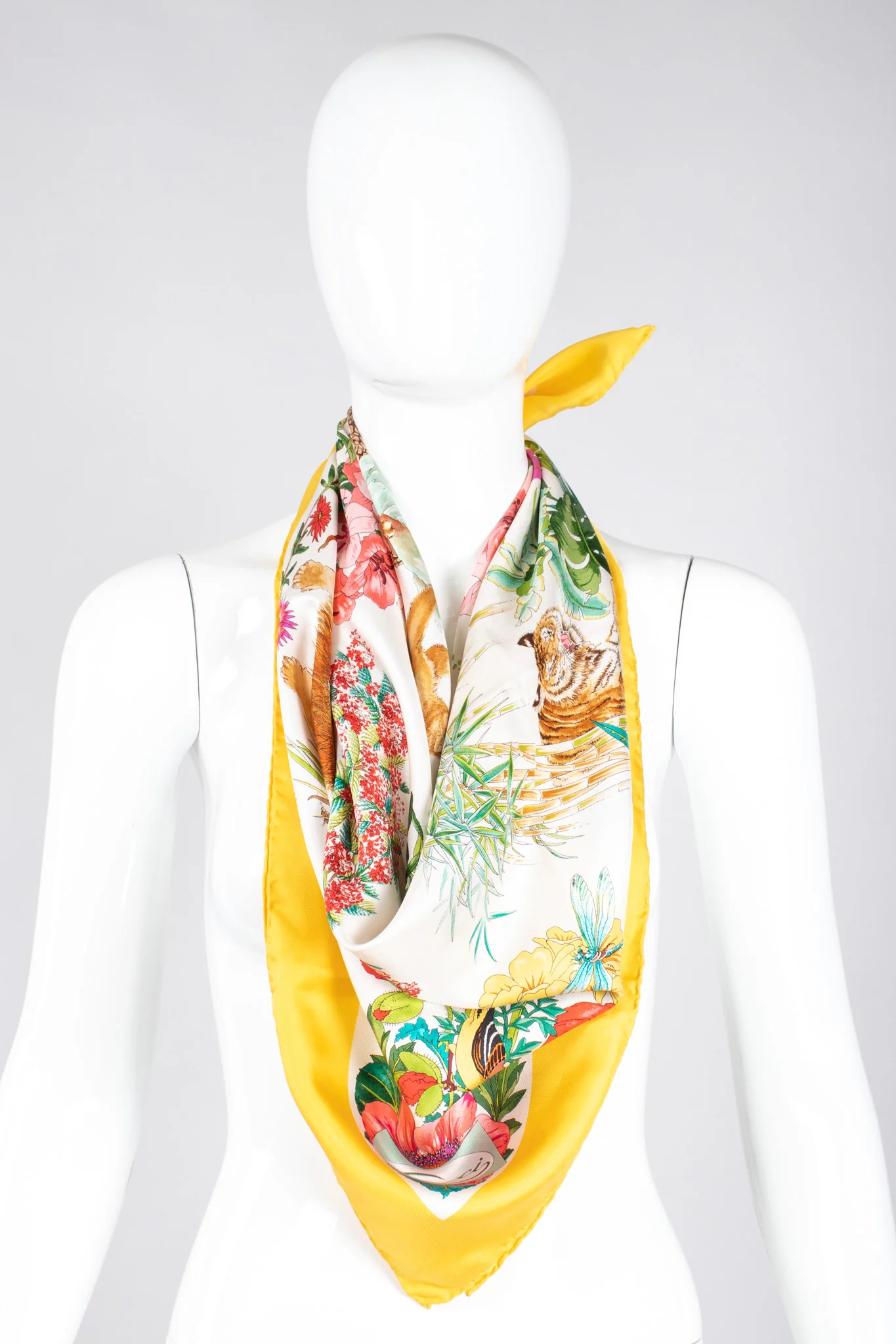 Continental Flora Fauna Scarf - Image 4