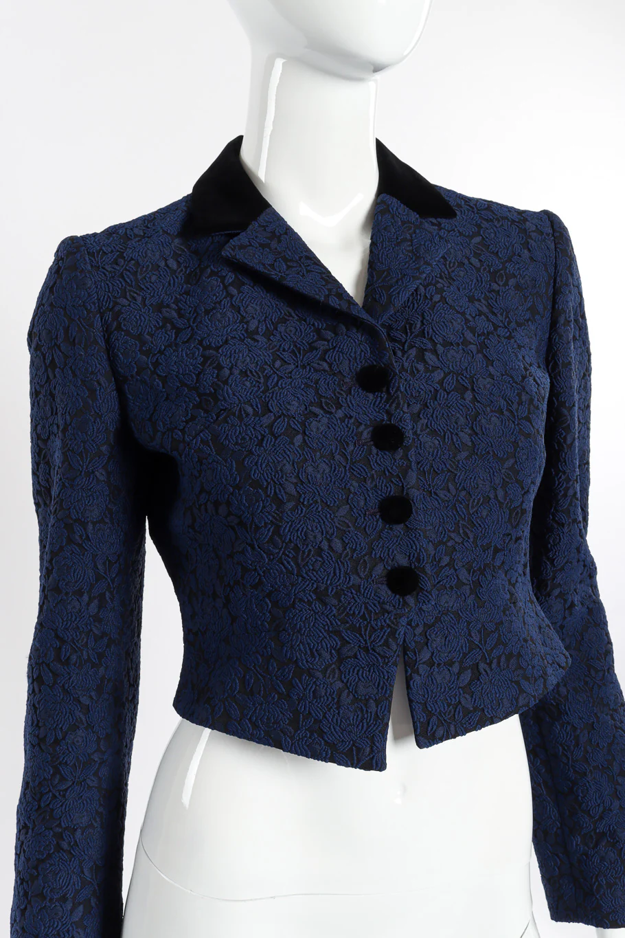Cropped Floral Brocade Jacket - Image 3