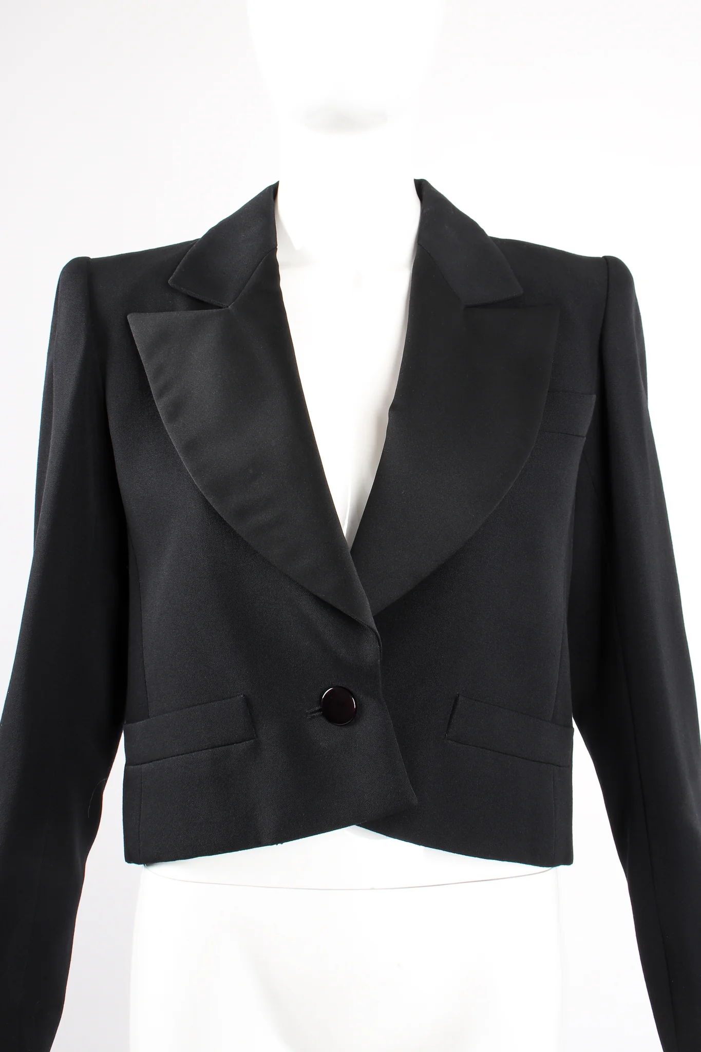 Cropped Tuxedo Jacket - Image 4