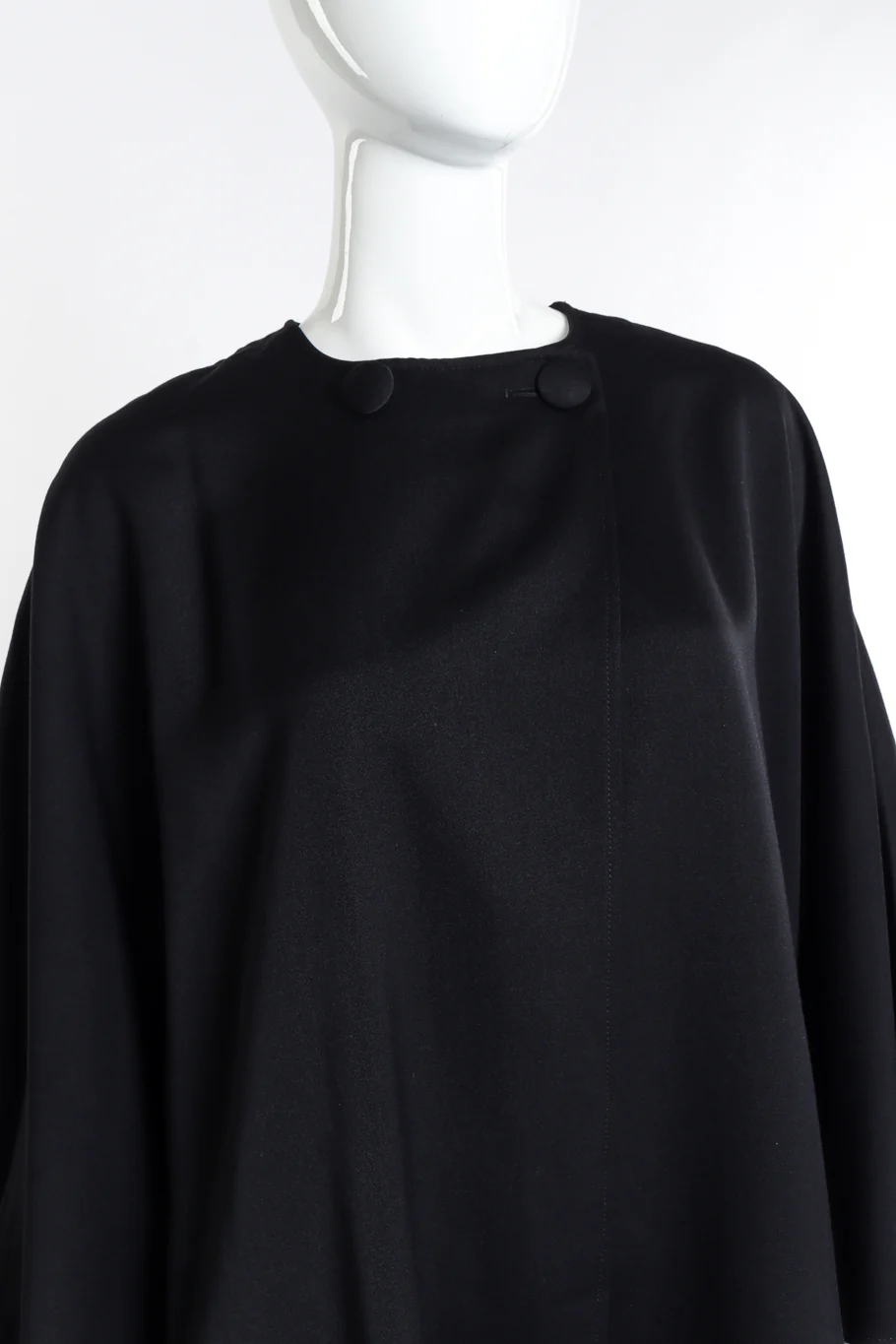 Crossover Cocoon Jacket - Image 3