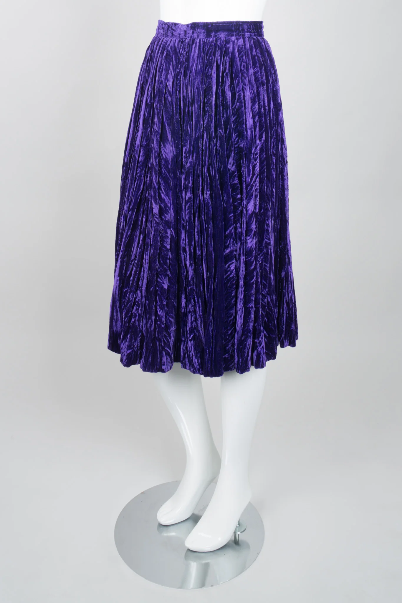 Crushed Velvet Pleated Skirt - Image 3