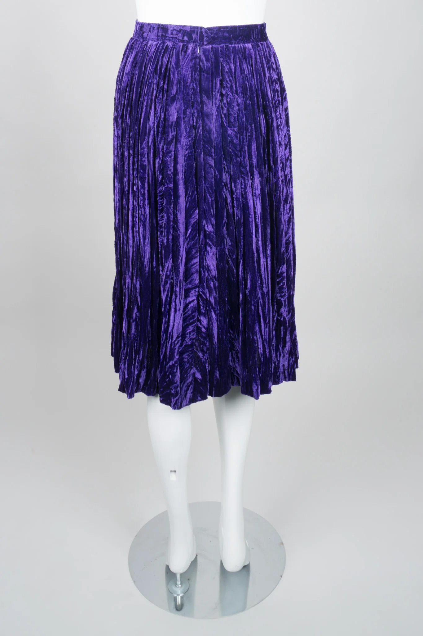 Crushed Velvet Pleated Skirt - Image 6