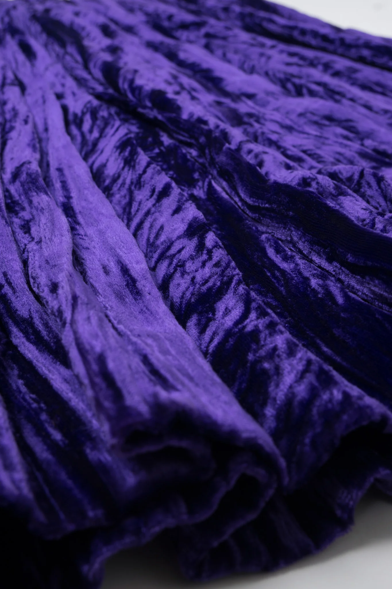 Crushed Velvet Pleated Skirt - Image 8