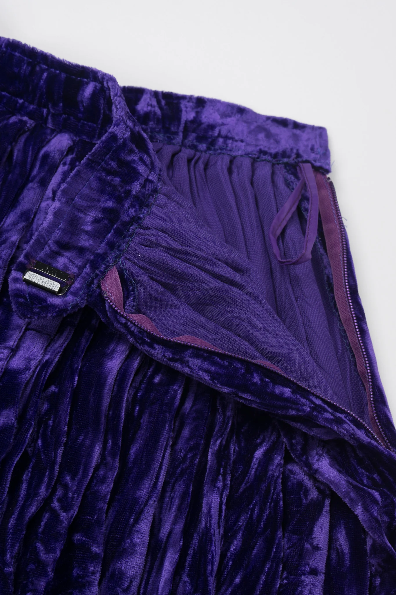 Crushed Velvet Pleated Skirt - Image 9