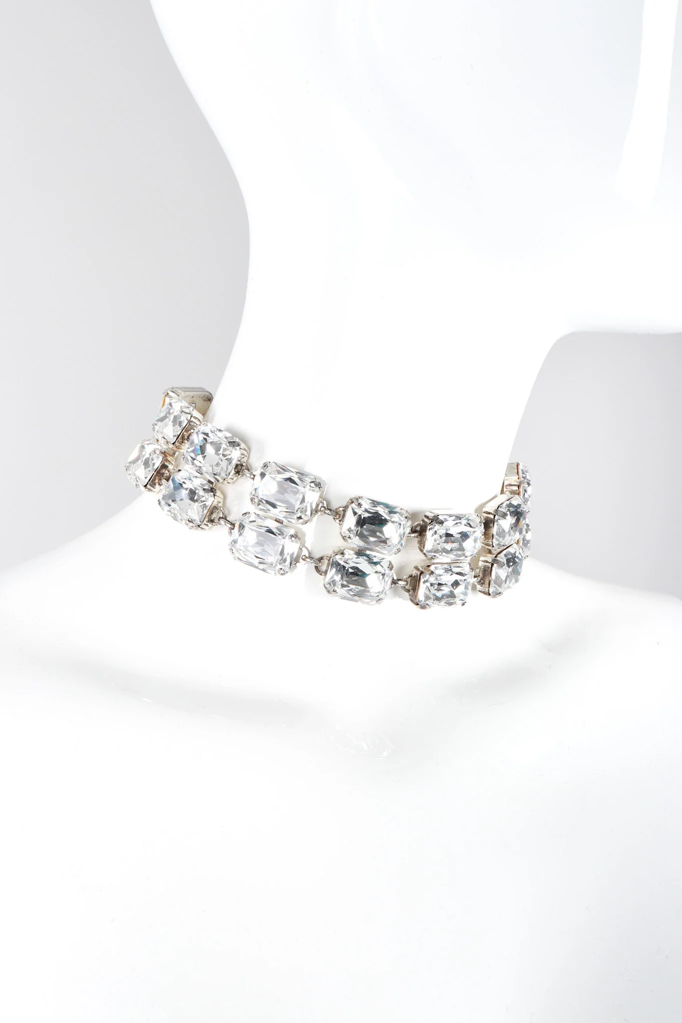 Crystal Choker