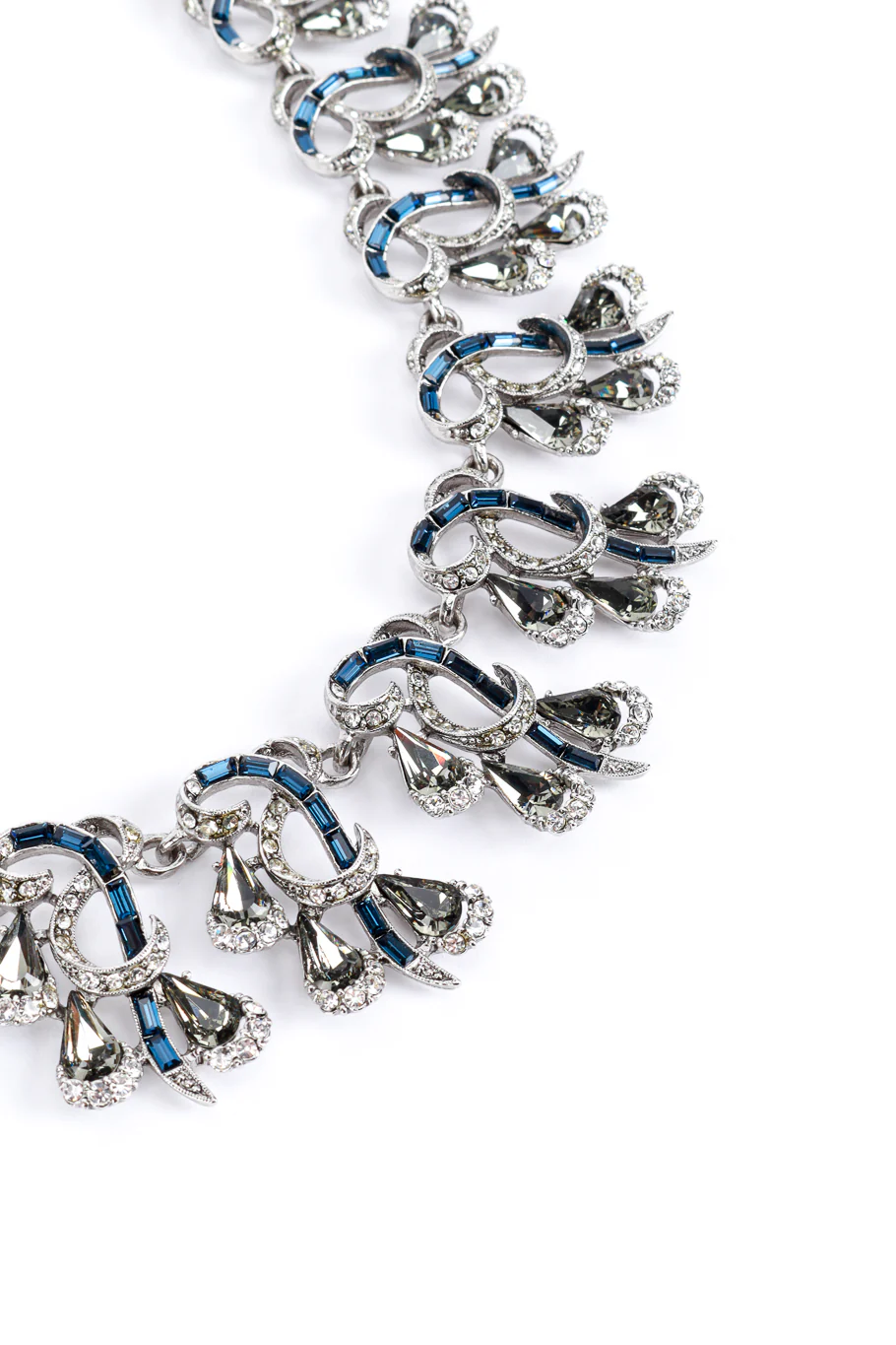 Crystal Flourish Link Necklace - Image 3