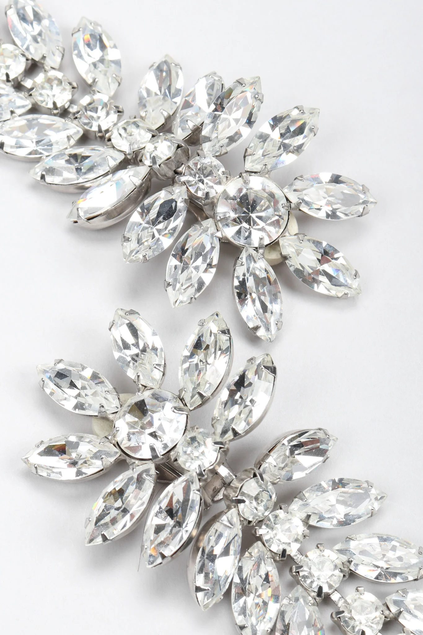 Crystal Flower Feather Earring - Image 7