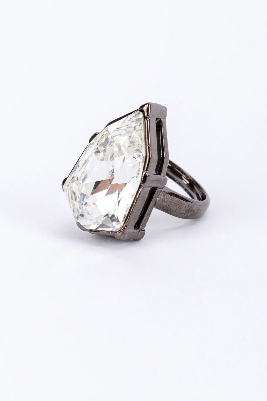 Crystal Nugget Cocktail Ring - Image 3
