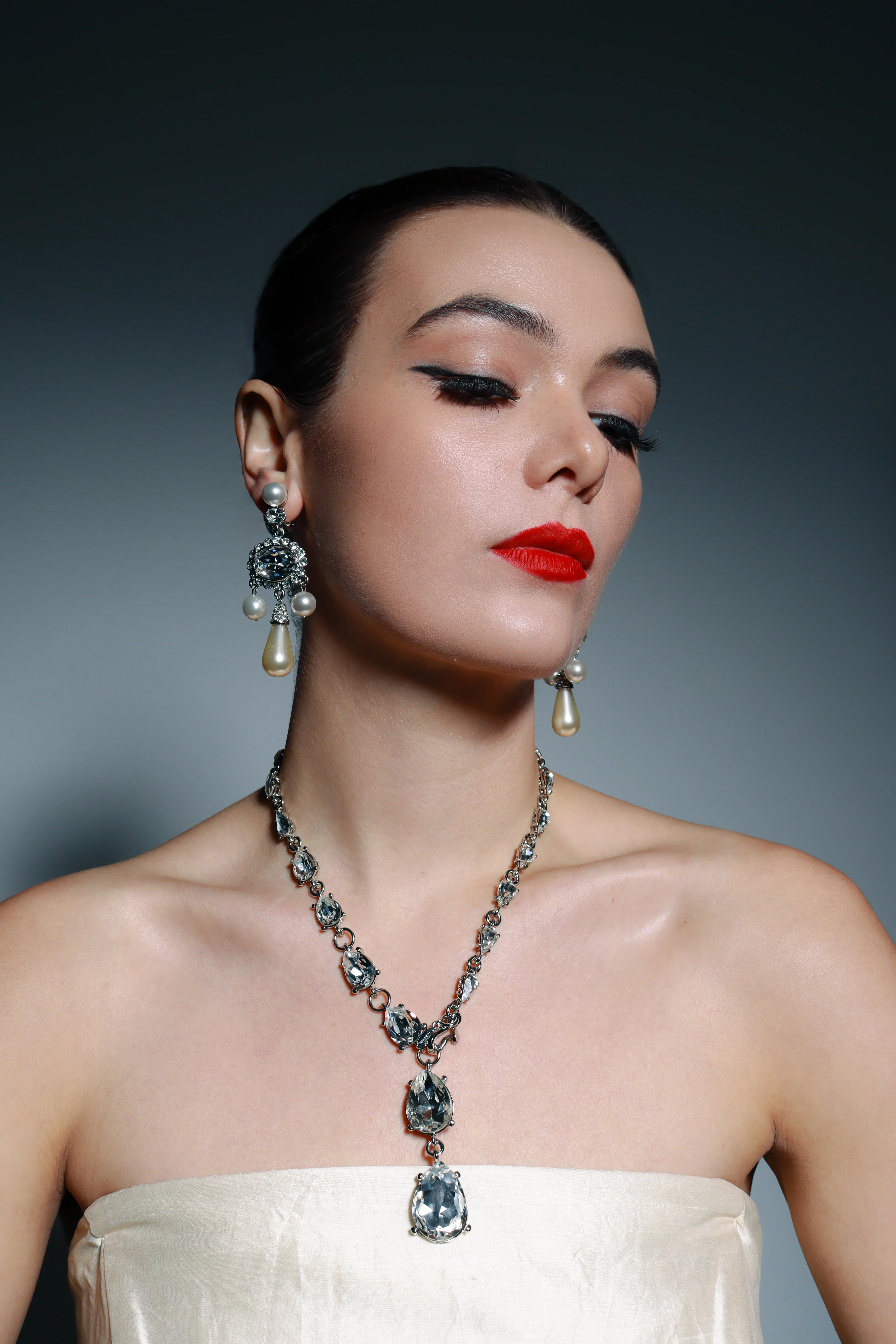 Crystal & Pearl Drop Earrings - Image 2