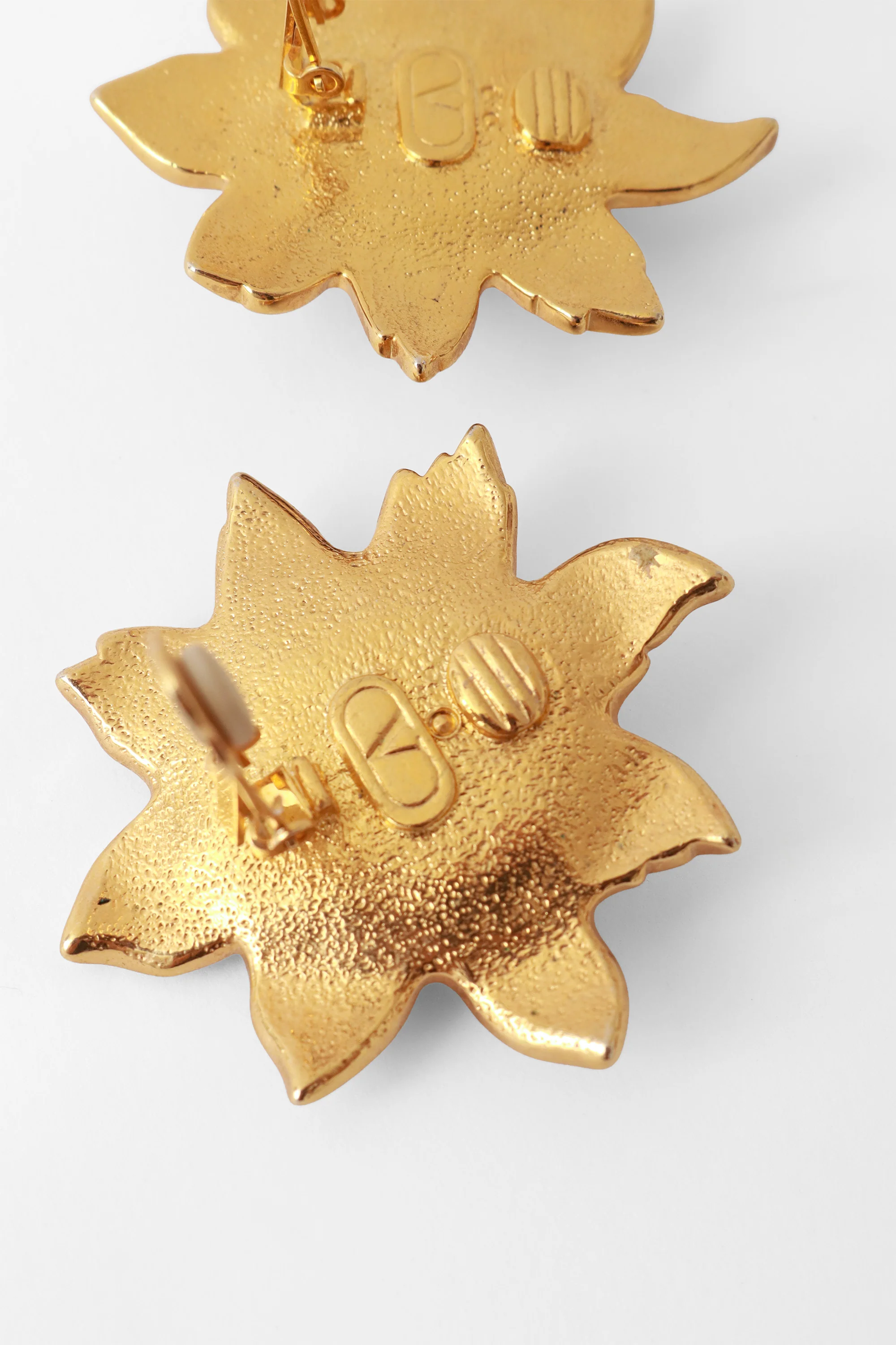 Crystal Sunburst Cabochon Earrings - Image 5
